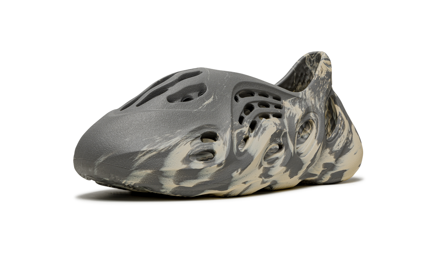 Yeezy Foam Runner MXT 4A