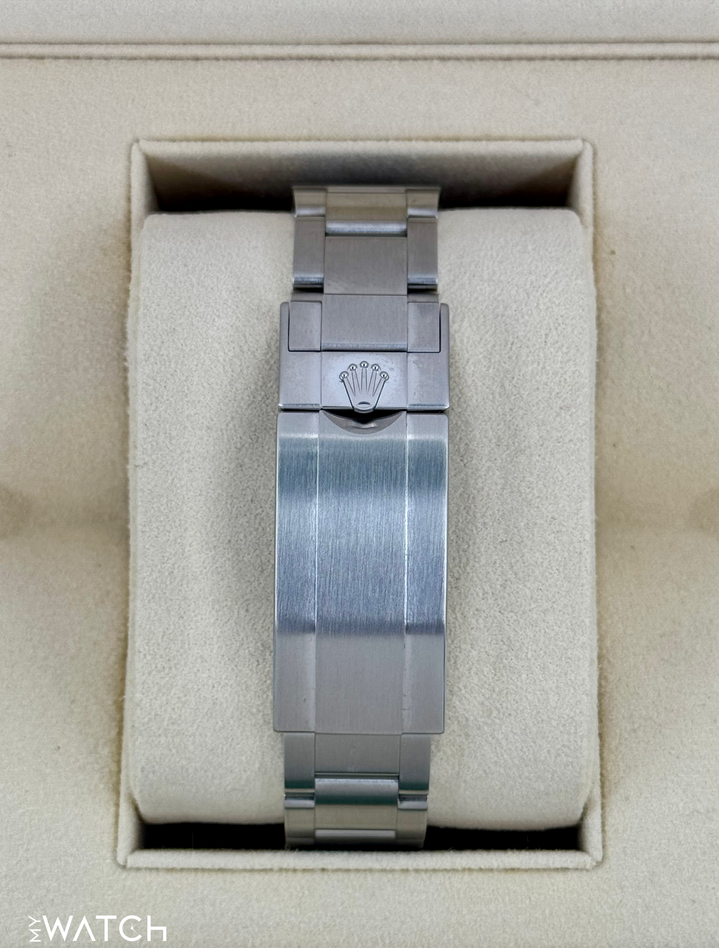 NEW OLD STOCK 2020 Rolex Submariner “Hulkâ€?40mm 116610LV Green Dial - MyWatchLLC