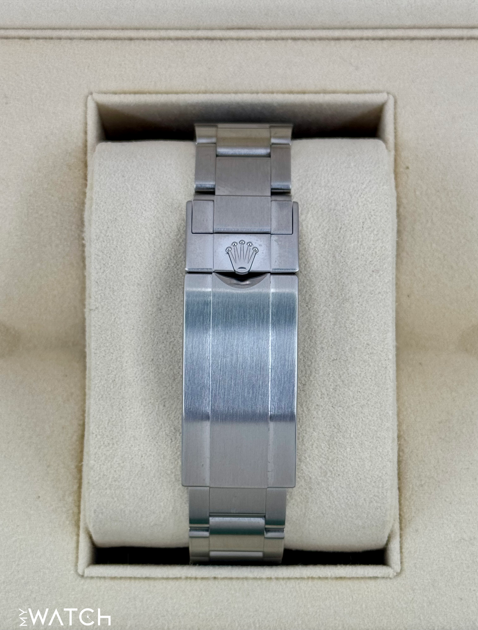 NEW OLD STOCK 2020 Rolex Submariner “Hulkâ€?40mm 116610LV Green Dial - MyWatchLLC