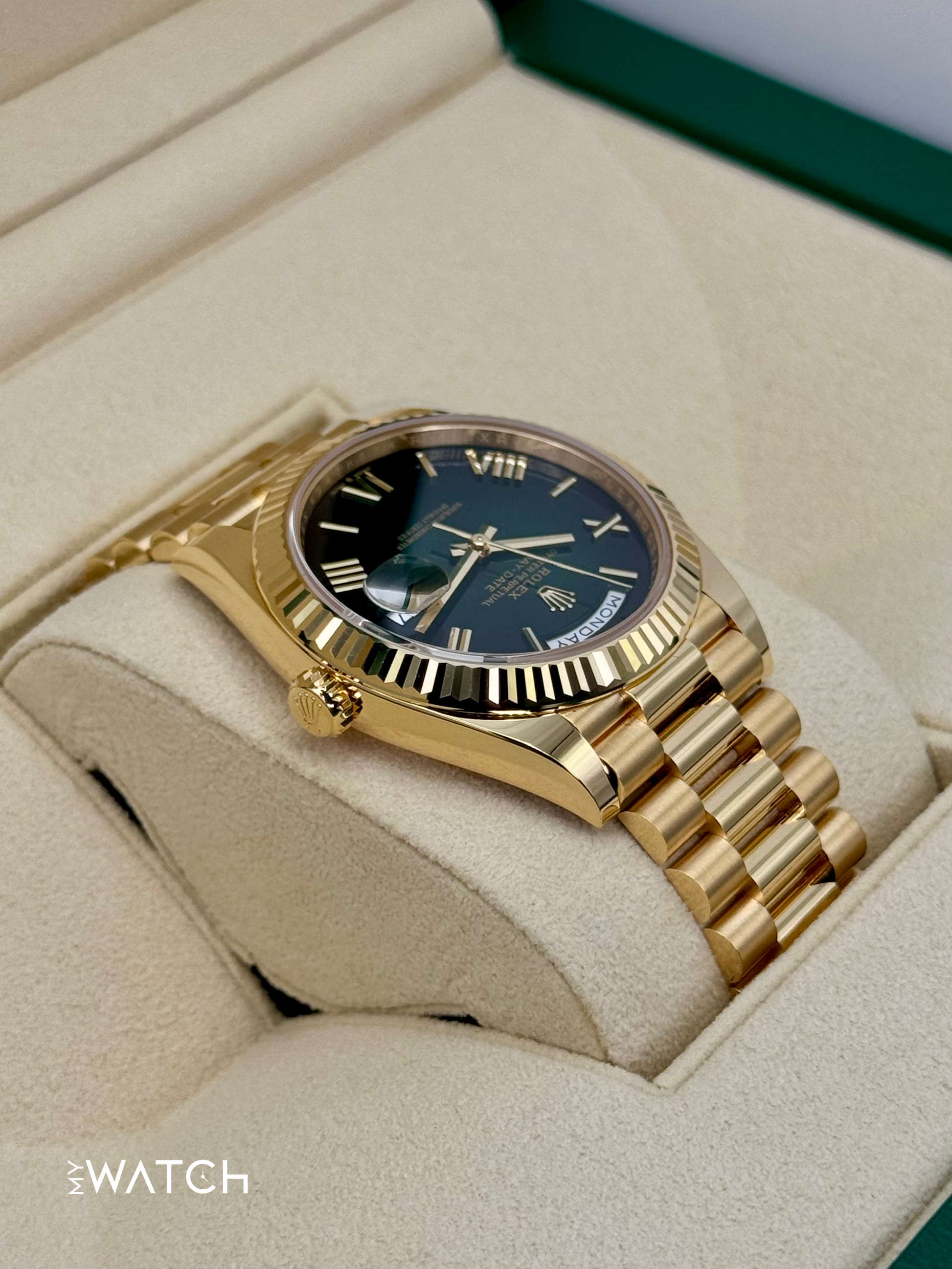 NEW 2025 Rolex Day-Date 40mm 228238 Presidential Green Ombre Dial - MyWatchLLC