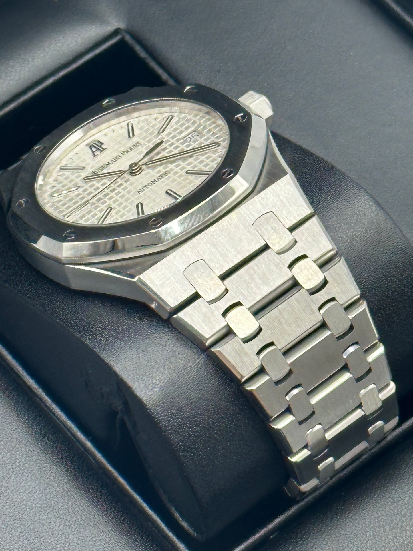 2011 Audemars Piguet 39mm 15300ST Royal Oak Stainless Steel White Dial - MyWatchLLC