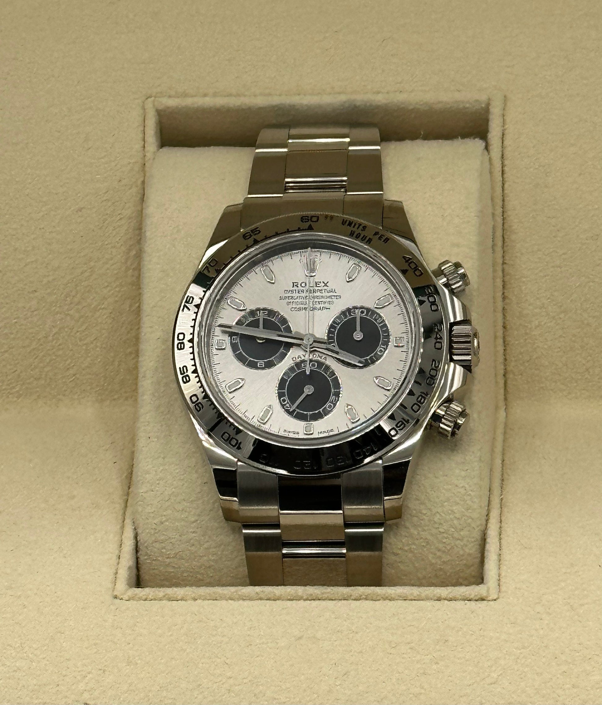 2022 Rolex Daytona 40mm 116509 White Gold Silver Dial Oyster - MyWatchLLC