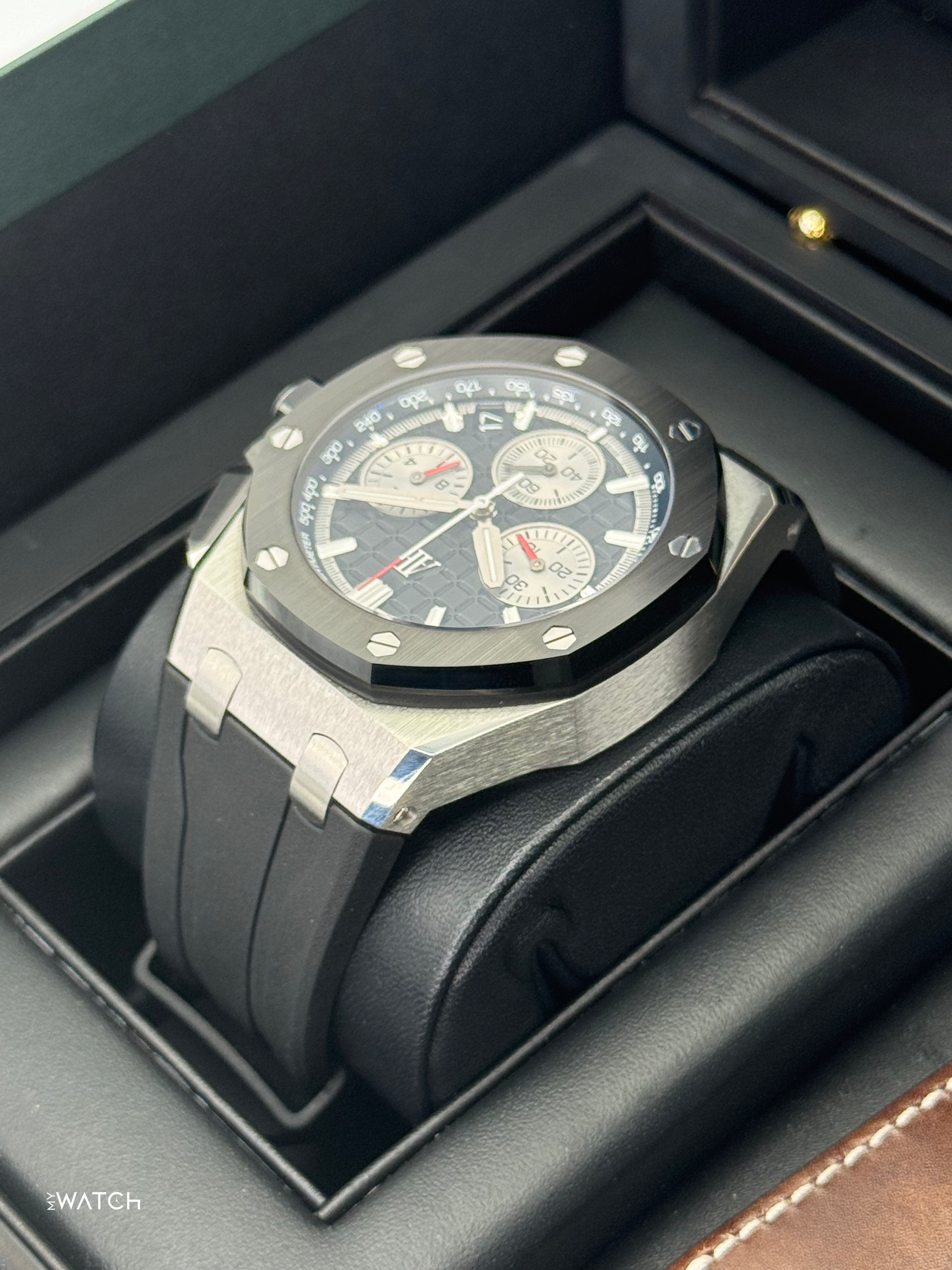 2022 Audemars Piguet Royal Oak Chronograph 43mm 26420SO Black Dial - MyWatchLLC