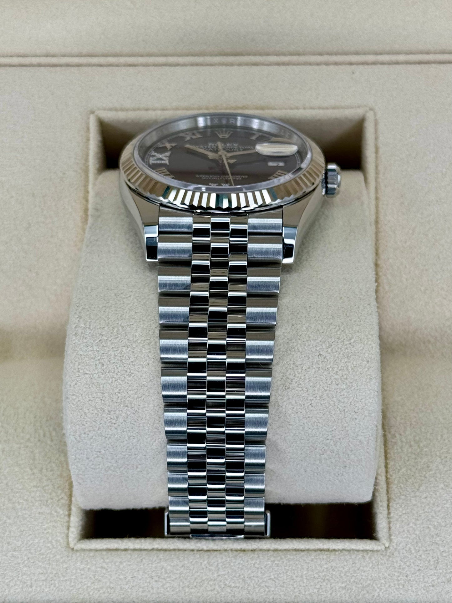 NEW 2023 Rolex Datejust 36mm 126234 Stainless Steel Jubilee Purple Dial - MyWatchLLC