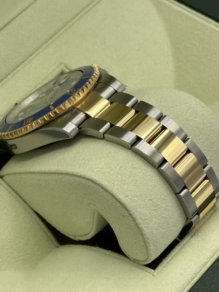 NEW OLD STOCK 2012 Rolex Submariner 116613LB RARE FLAT BLUE DIAL - MyWatchLLC