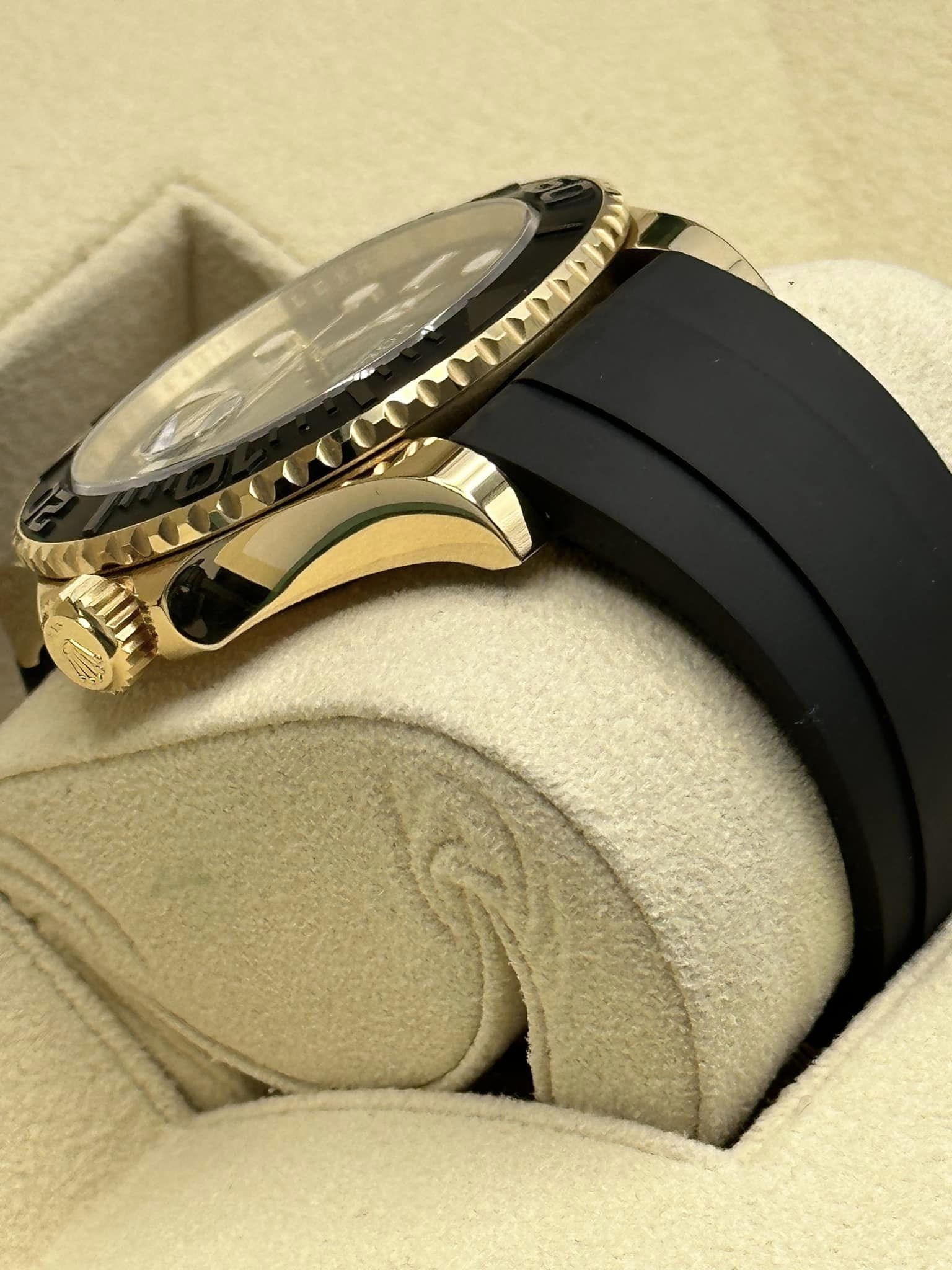 2023 Rolex Yacht-Master 42mm 226658 Black Dial Oysterflex - MyWatchLLC