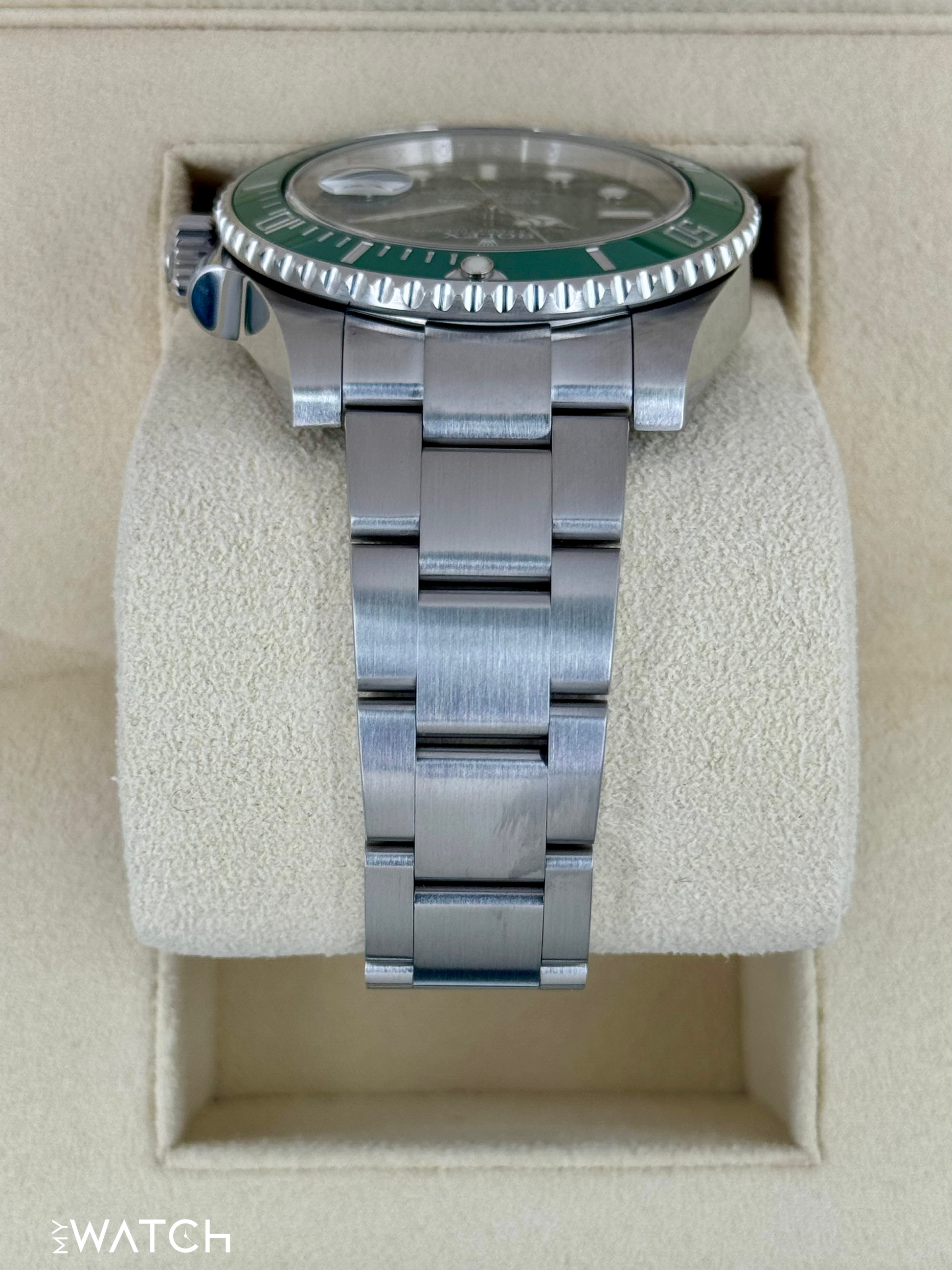 2016 Rolex Submariner “Hulkâ€?40mm 116610LV Green Dial - MyWatchLLC