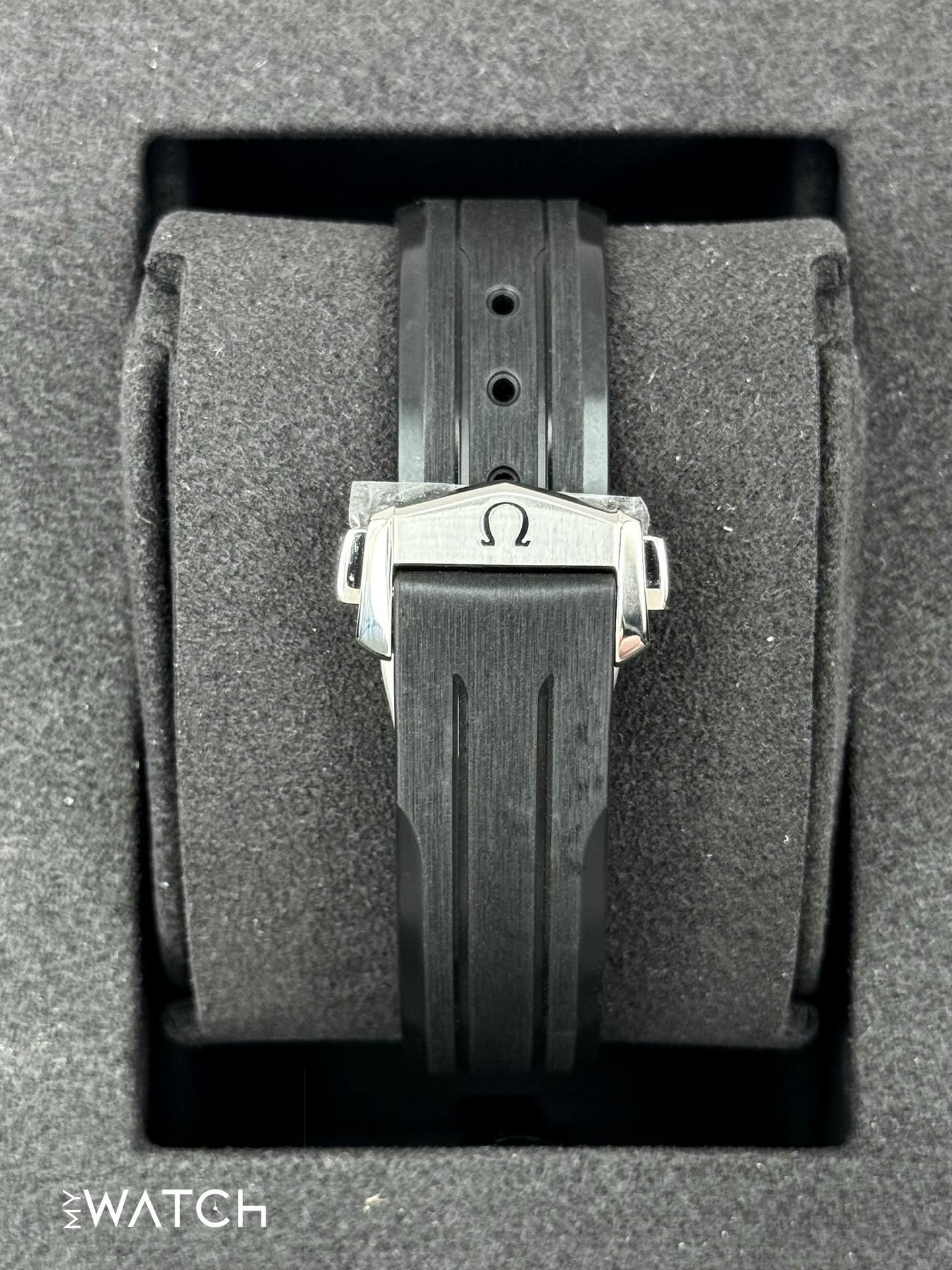 NEW 2025 Omega 42mm 310.32.42.50.04.001 Speedmaster Moonwatch Pro - MyWatchLLC