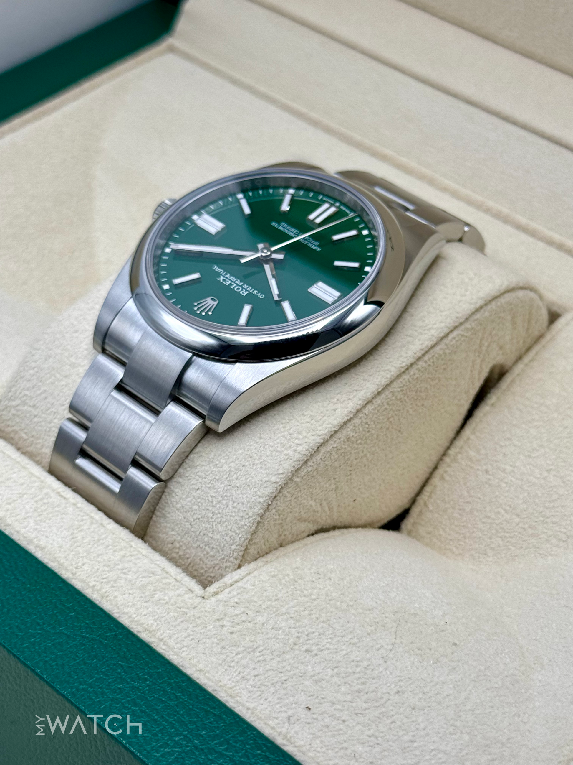NEW 2025 Rolex Oyster Perpetual 41mm 124300 Green Dial - MyWatchLLC