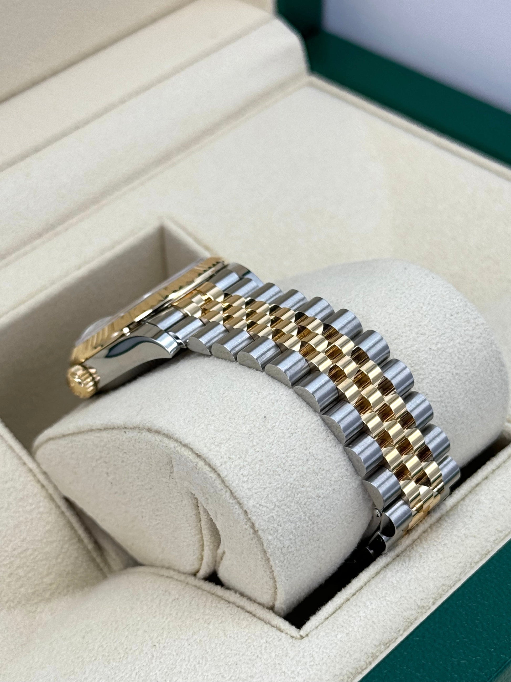 NEW 2023 Rolex Lady-Datejust 31mm 278273 Two-Tone Jubilee Green Dial - MyWatchLLC