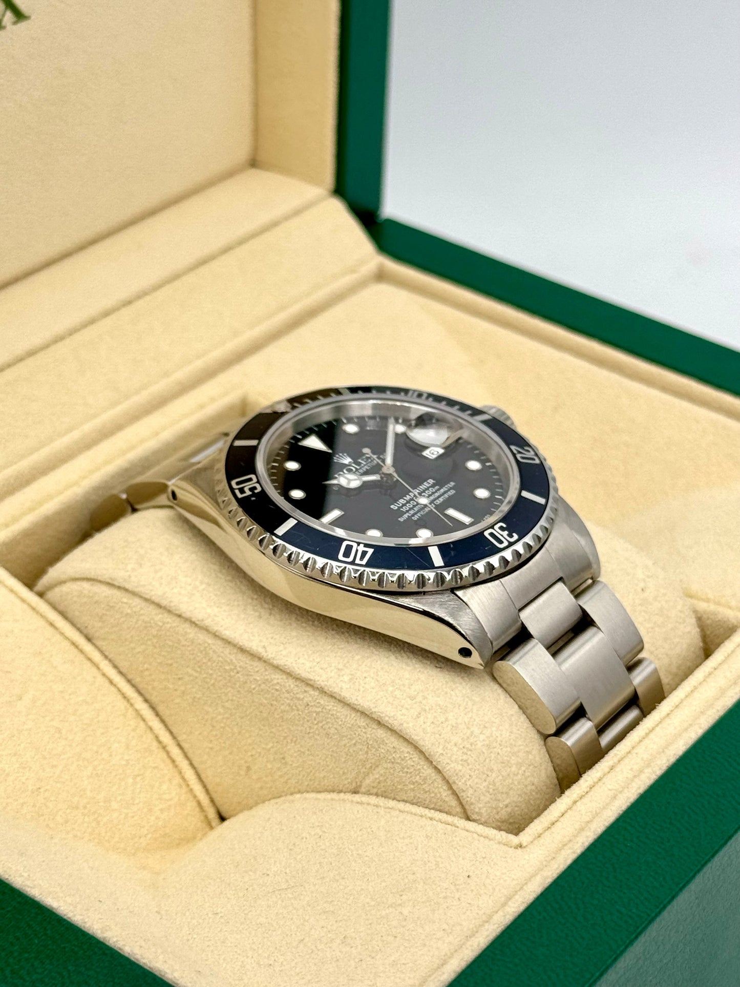 1985 Rolex Submariner 40mm 16800 Stainless Steel Black Dial - MyWatchLLC
