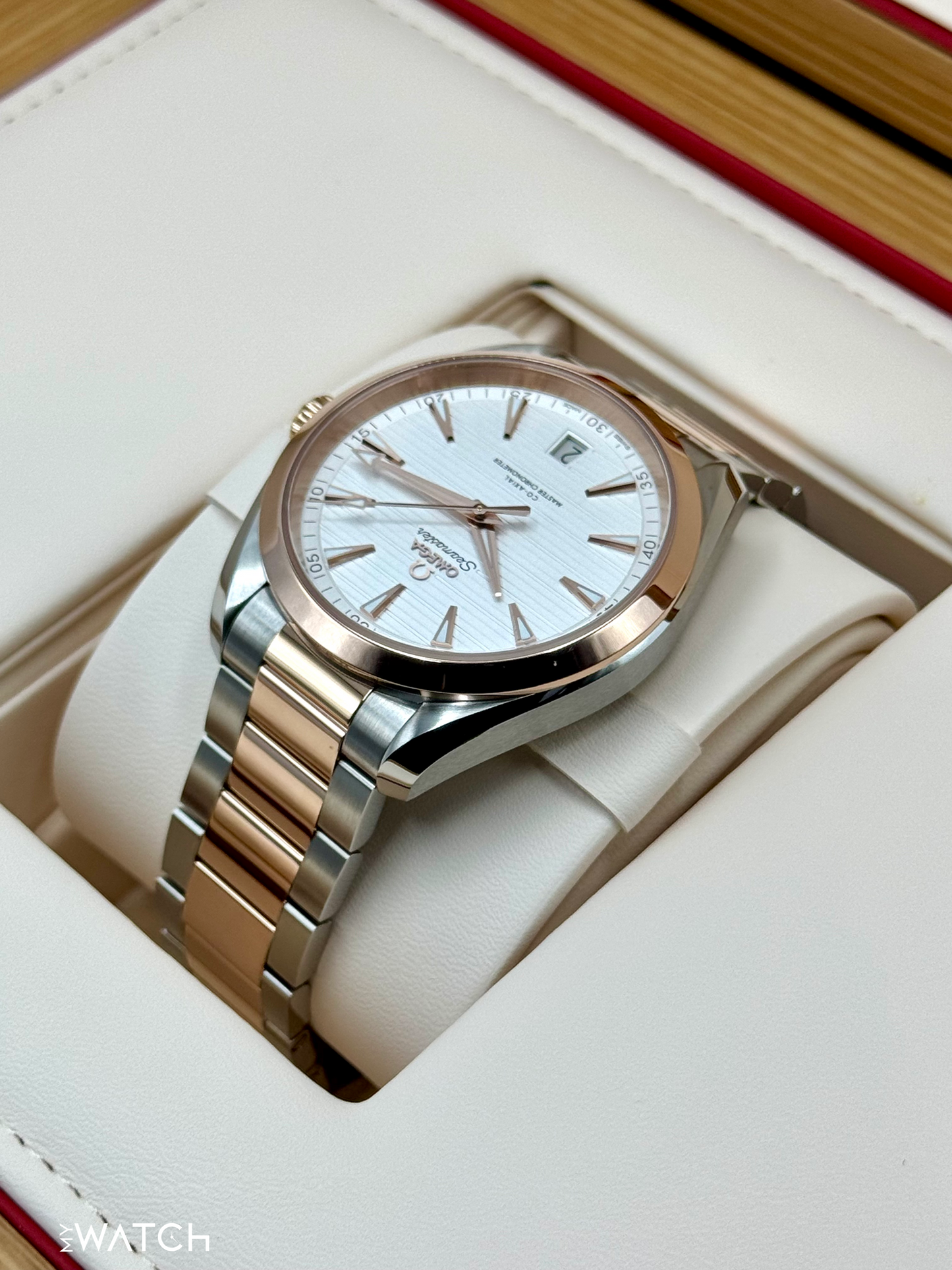 2025 Omega Seamaster Aqua Terra 41mm 220.20.41.21.02.001 Silver Dial - MyWatchLLC