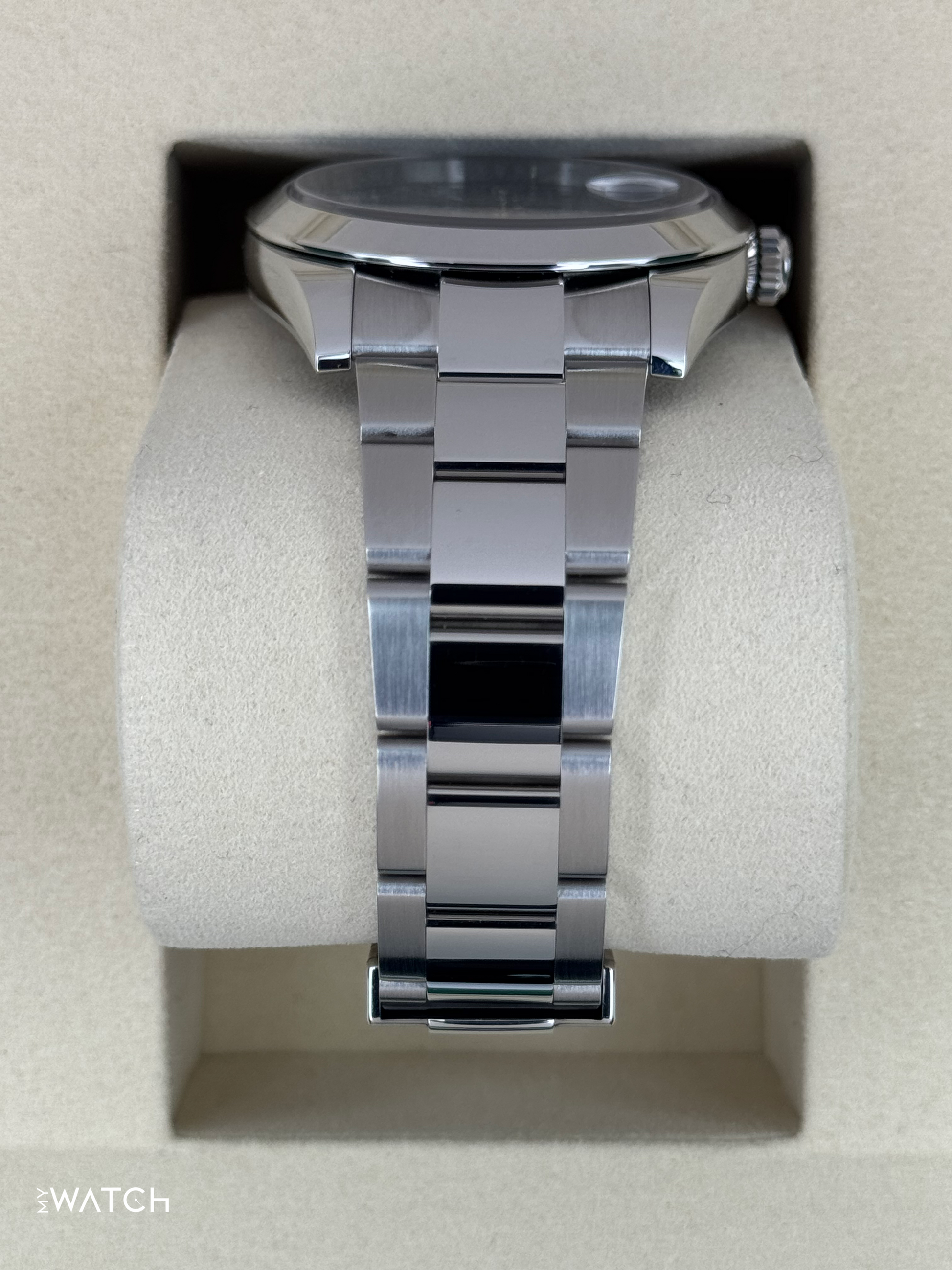 NEW 2025 Rolex Datejust 41mm 126300 Oyster Blue Roman Numeral Dial - MyWatchLLC