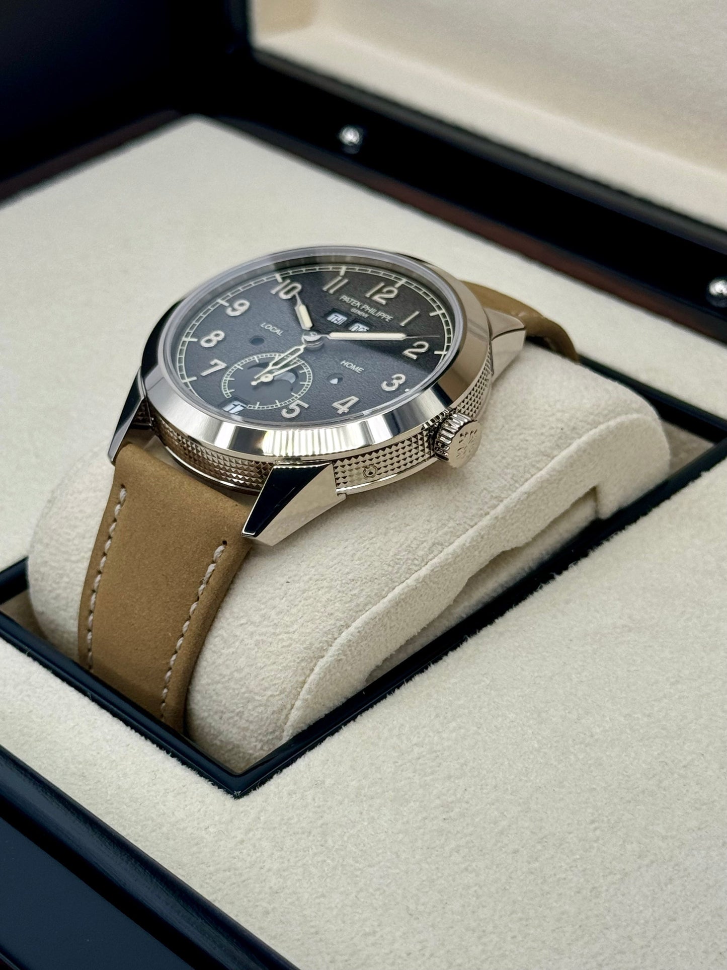 2022 Patek Philippe 42mm 5326G Annual Calendar Travel Time Compliations - MyWatchLLC