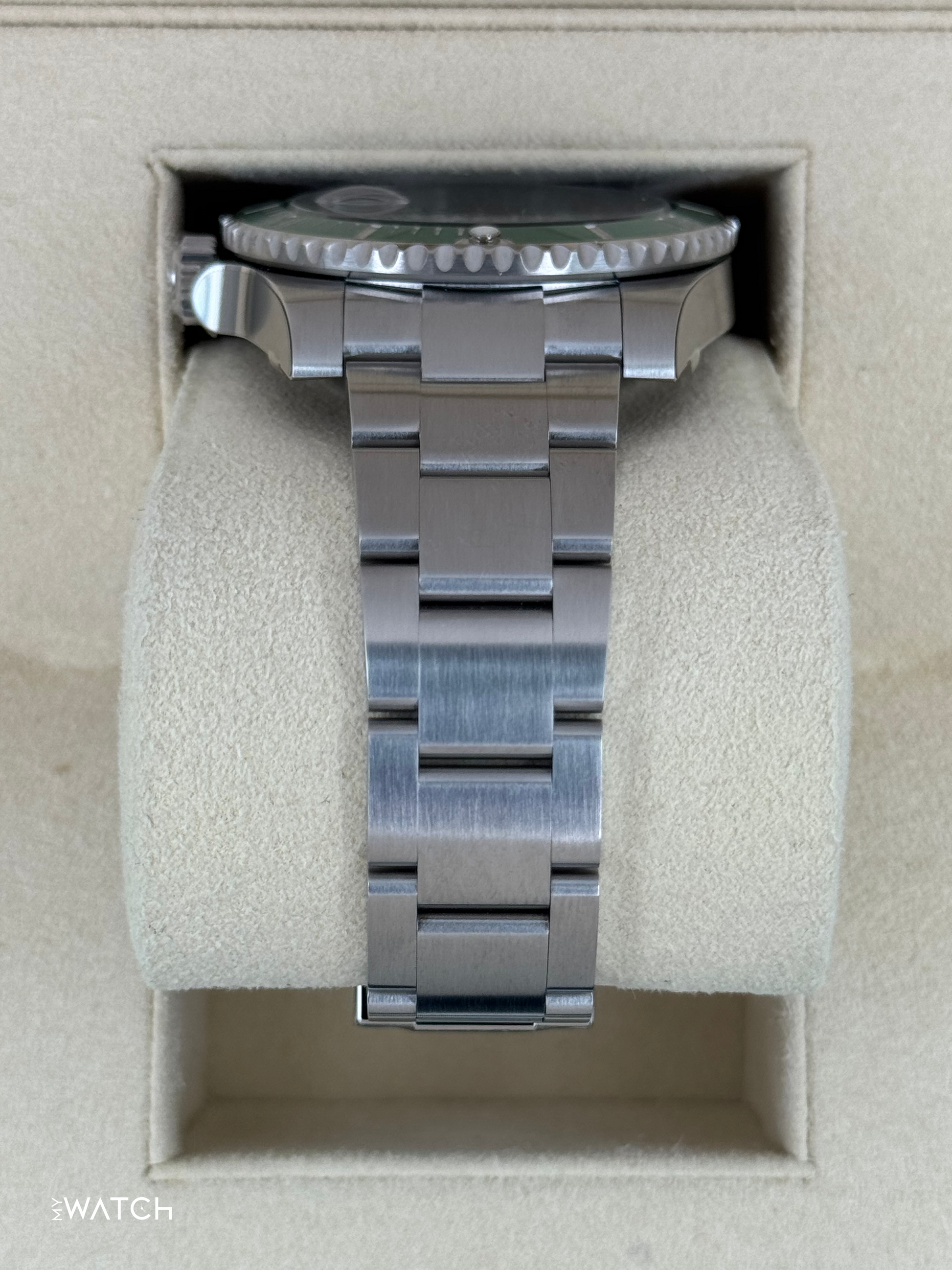 NEW 2019 Rolex Submariner "Hulk" 40mm 116610LV Green Dial (STICKERED) - MyWatchLLC