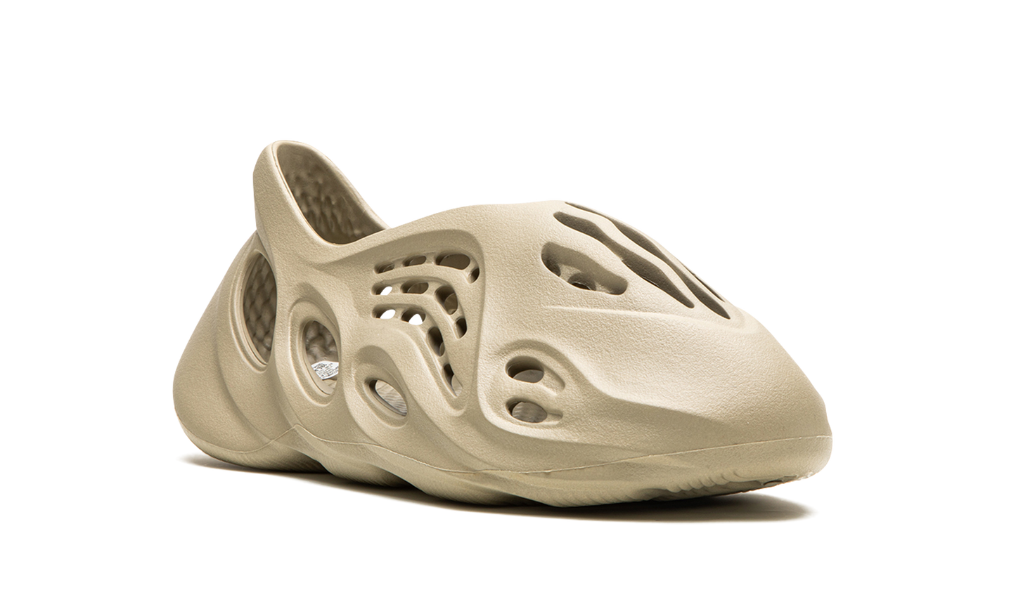 Yeezy Foam Runner 7FS