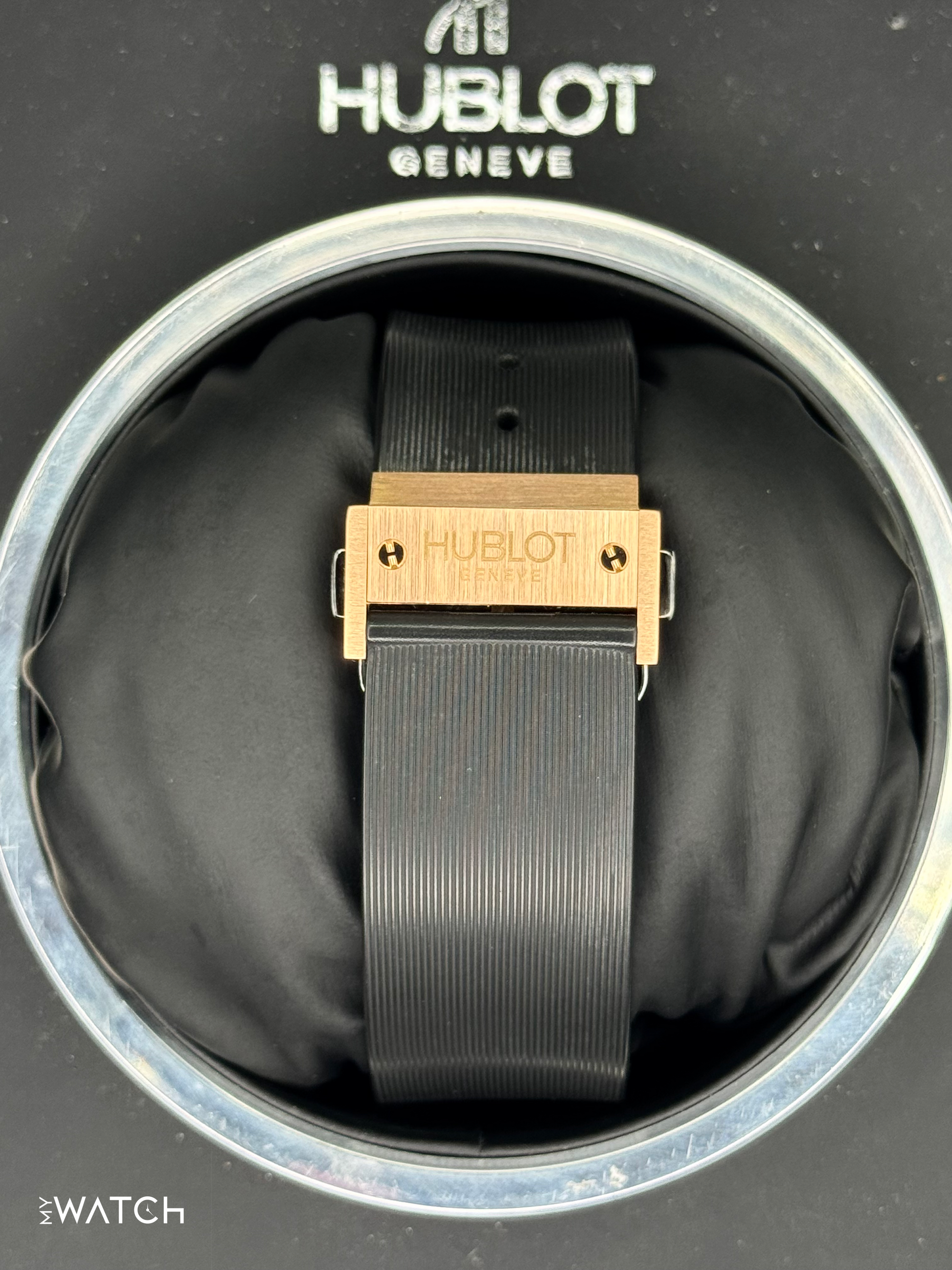 2011 Hublot Big Bang Chronograph 44mm 301.PM.1780.RX Rose Gold Black Dial - MyWatchLLC