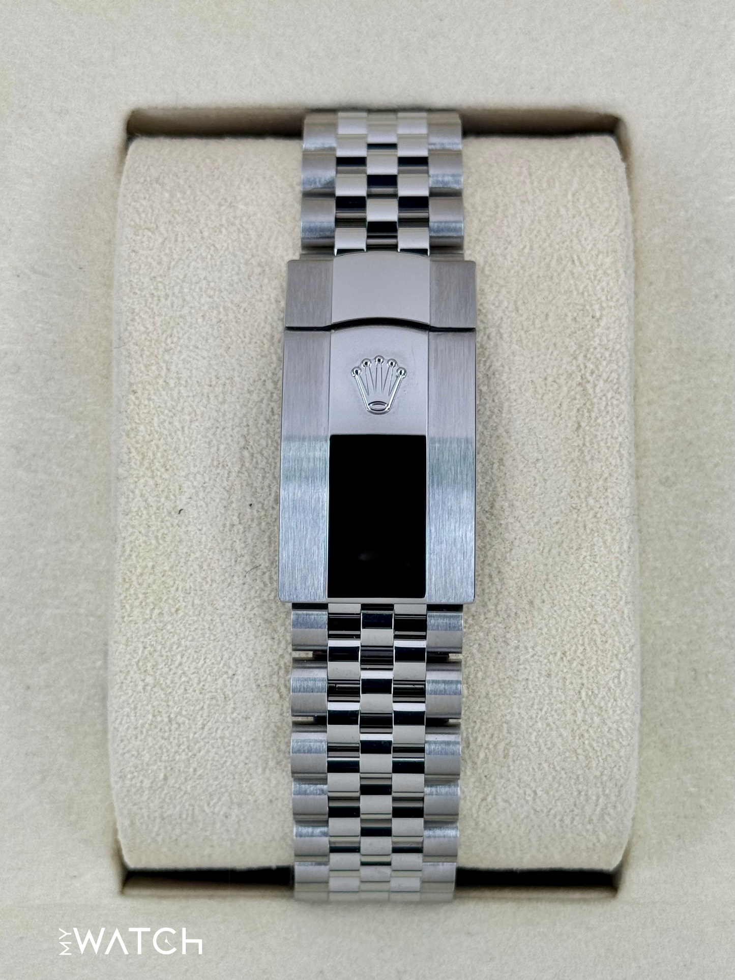 NEW 2025 Rolex Datejust 41mm 126334 Jubilee Blue Roman Numeral Dial - MyWatchLLC