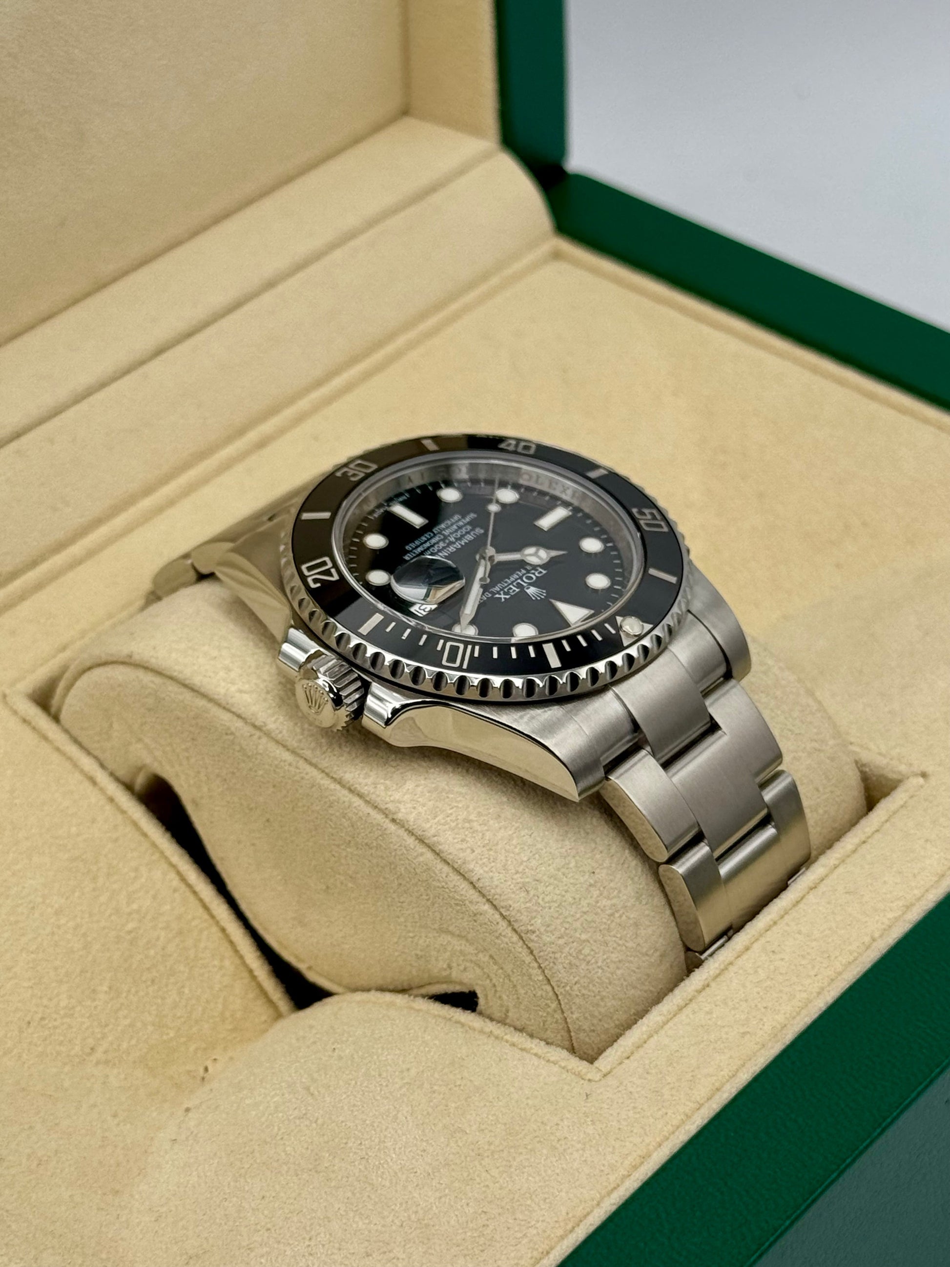 2015 Rolex Submariner 40mm 116610LN Stainless Steel Black Dial - MyWatchLLC