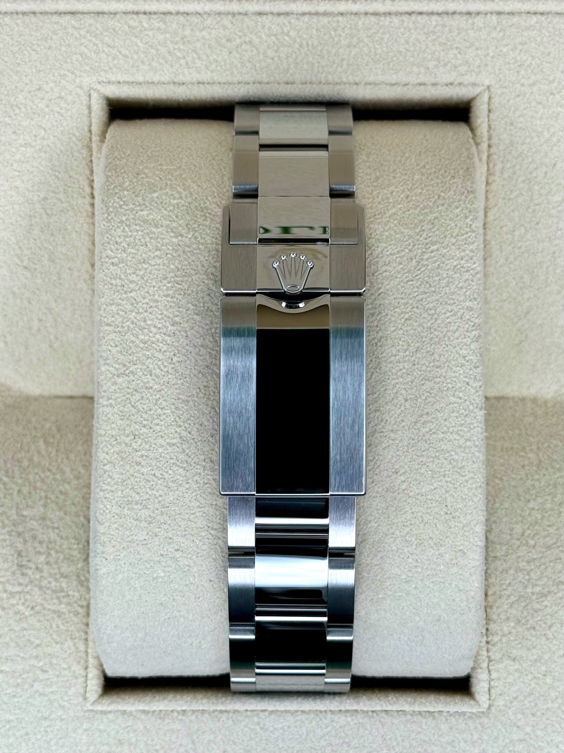 NEW 2025 Rolex Yacht-Master 40mm 126622 Stainless Steel Rhodium Dial - MyWatchLLC