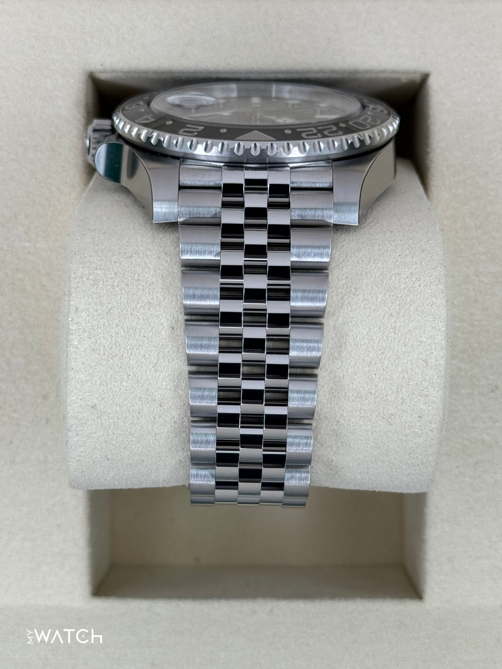 NEW 2025 Rolex GMT-Master II "Bruce Wayne" 40mm 126710GRNR Jubilee (STICKERED) - MyWatchLLC