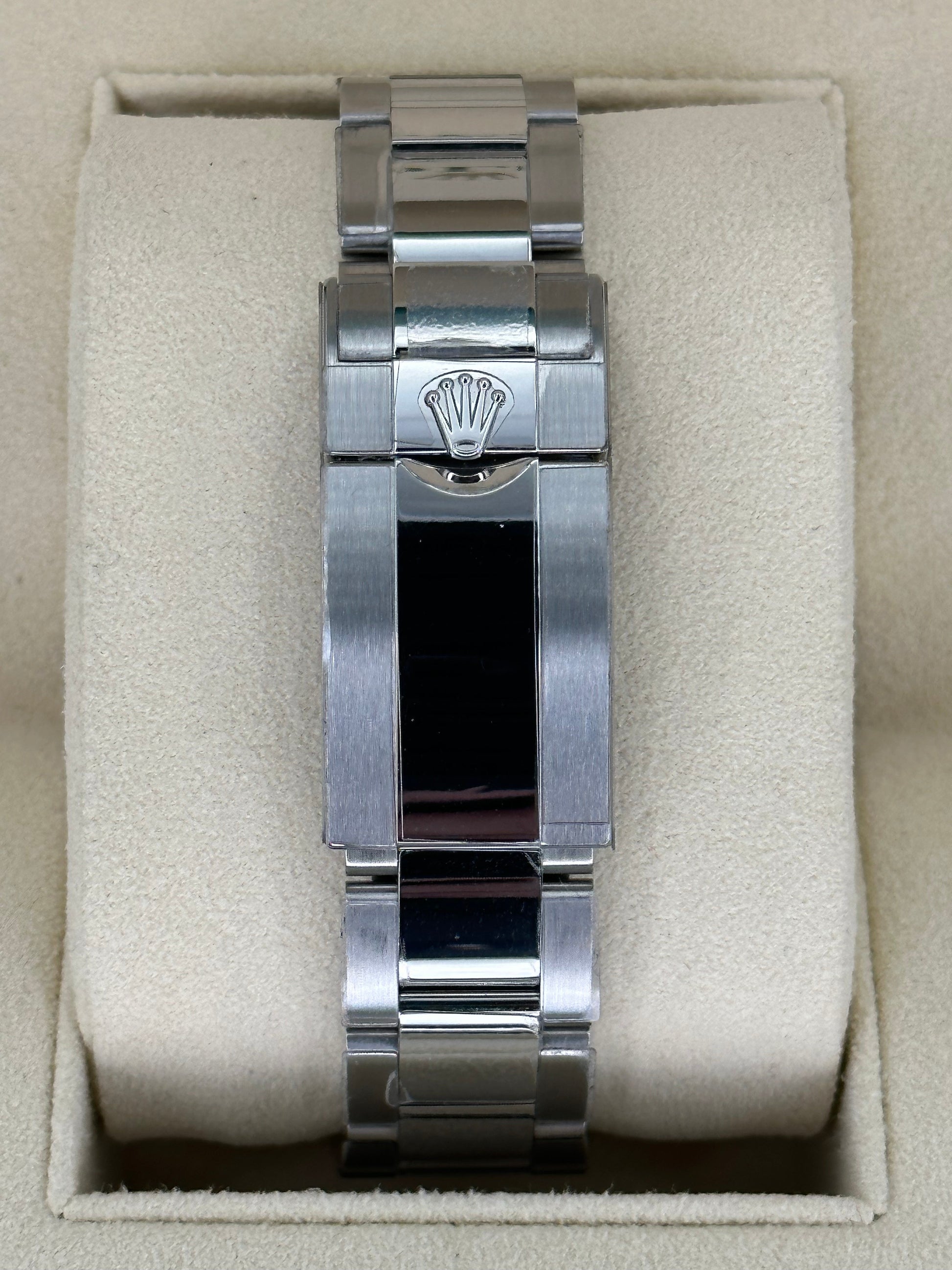 2022 Rolex GMT-Master II "Pepsi" 40mm 126710BLRO Oyster Bracelet - MyWatchLLC