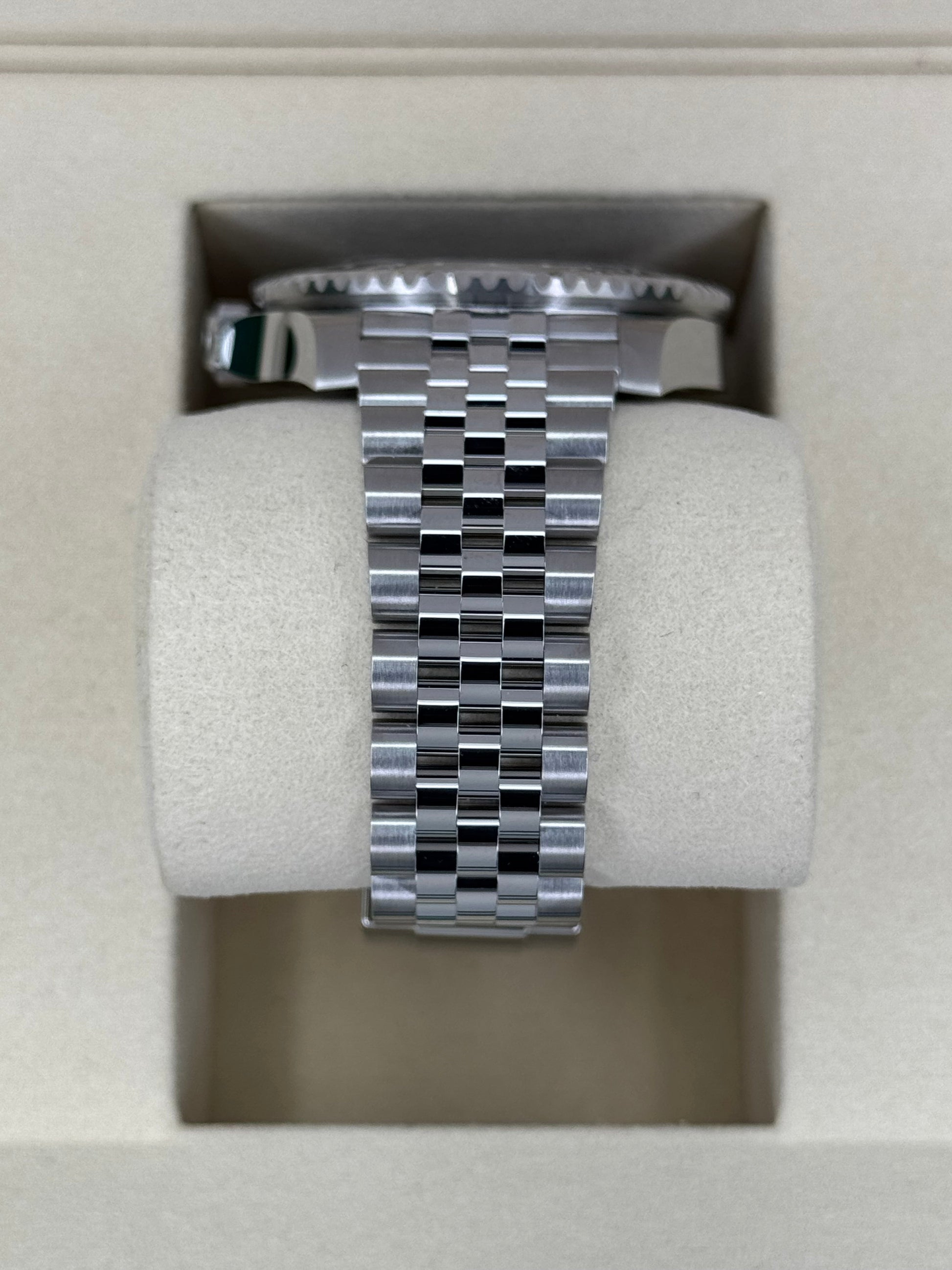 NEW 2025 Rolex GMT-Master II "Batgirl" 40mm 126710BLNR Jubilee - MyWatchLLC