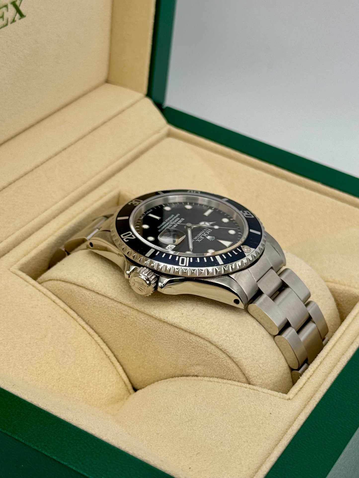 1985 Rolex Submariner 40mm 16800 Stainless Steel Black Dial - MyWatchLLC