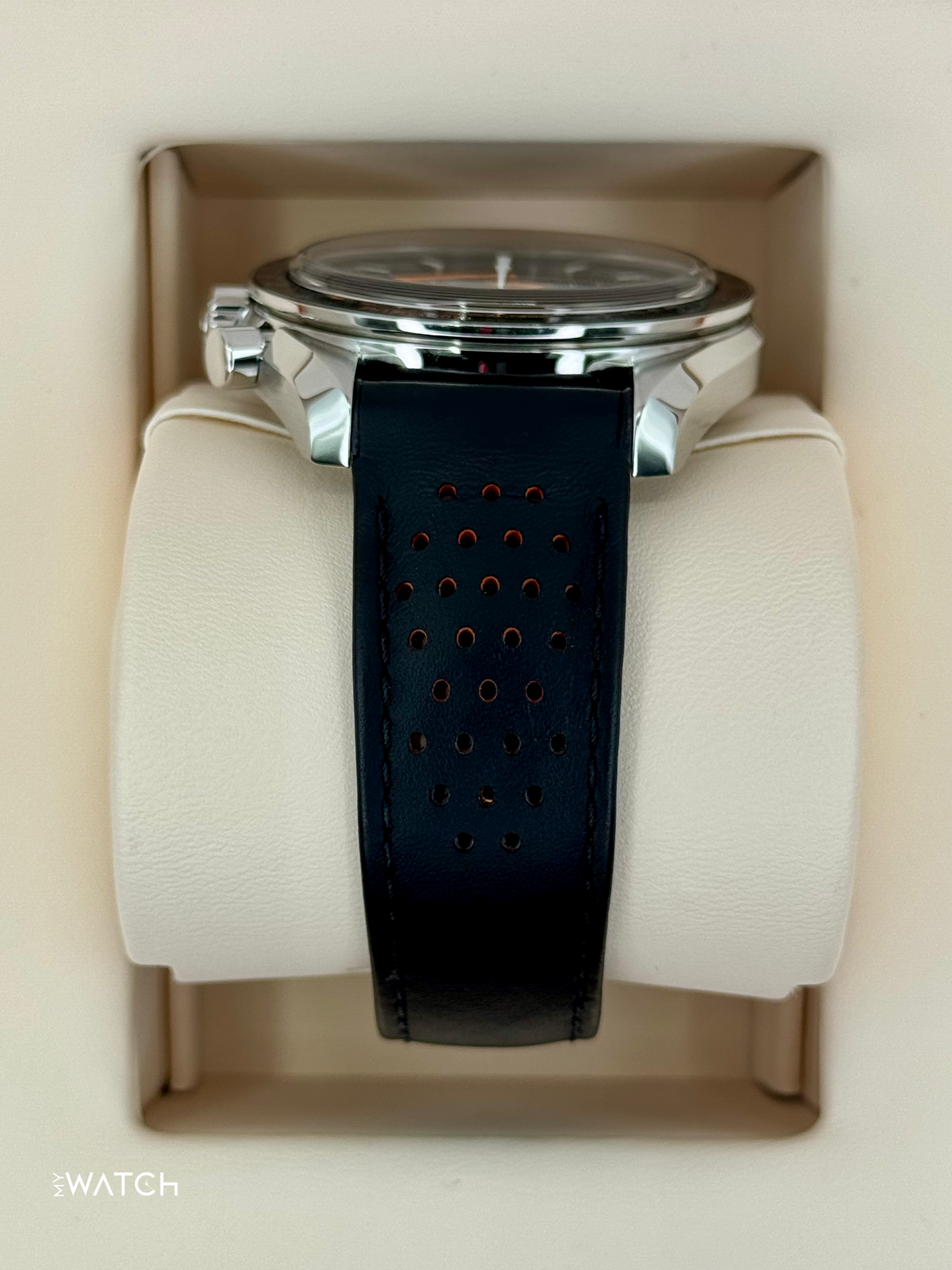 2022 Omega Speeedmaster Racing 44.2mm 329.32.44.51.01.001 Black Dial - MyWatchLLC