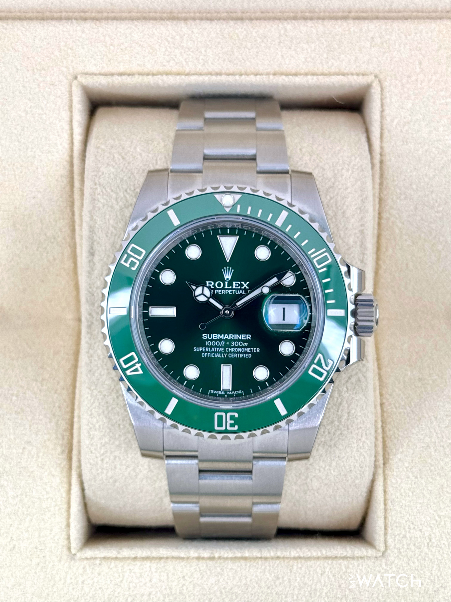 NEW OLD STOCK 2020 Rolex Submariner “Hulkâ€?40mm 116610LV Green Dial (STICKERED) - MyWatchLLC