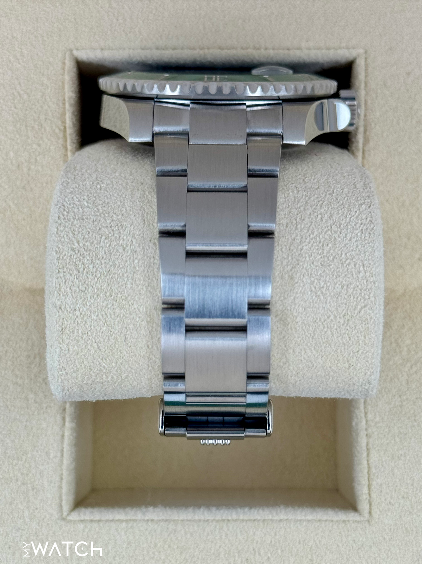 2015 Rolex Submariner “Hulkâ€?40mm 116610LV Green Dial - MyWatchLLC