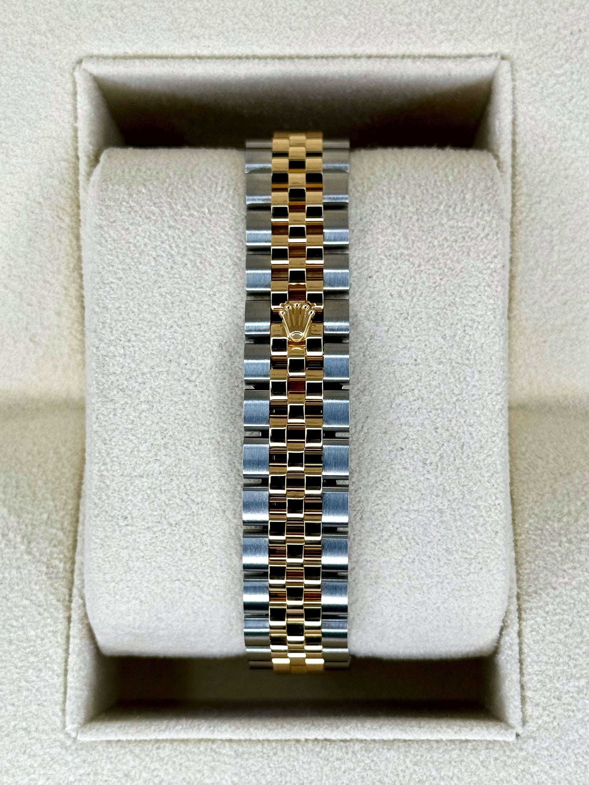 NEW 2024 Rolex Lady Datejust 28mm 279173 Jubilee Silver Diamond Dial - MyWatchLLC