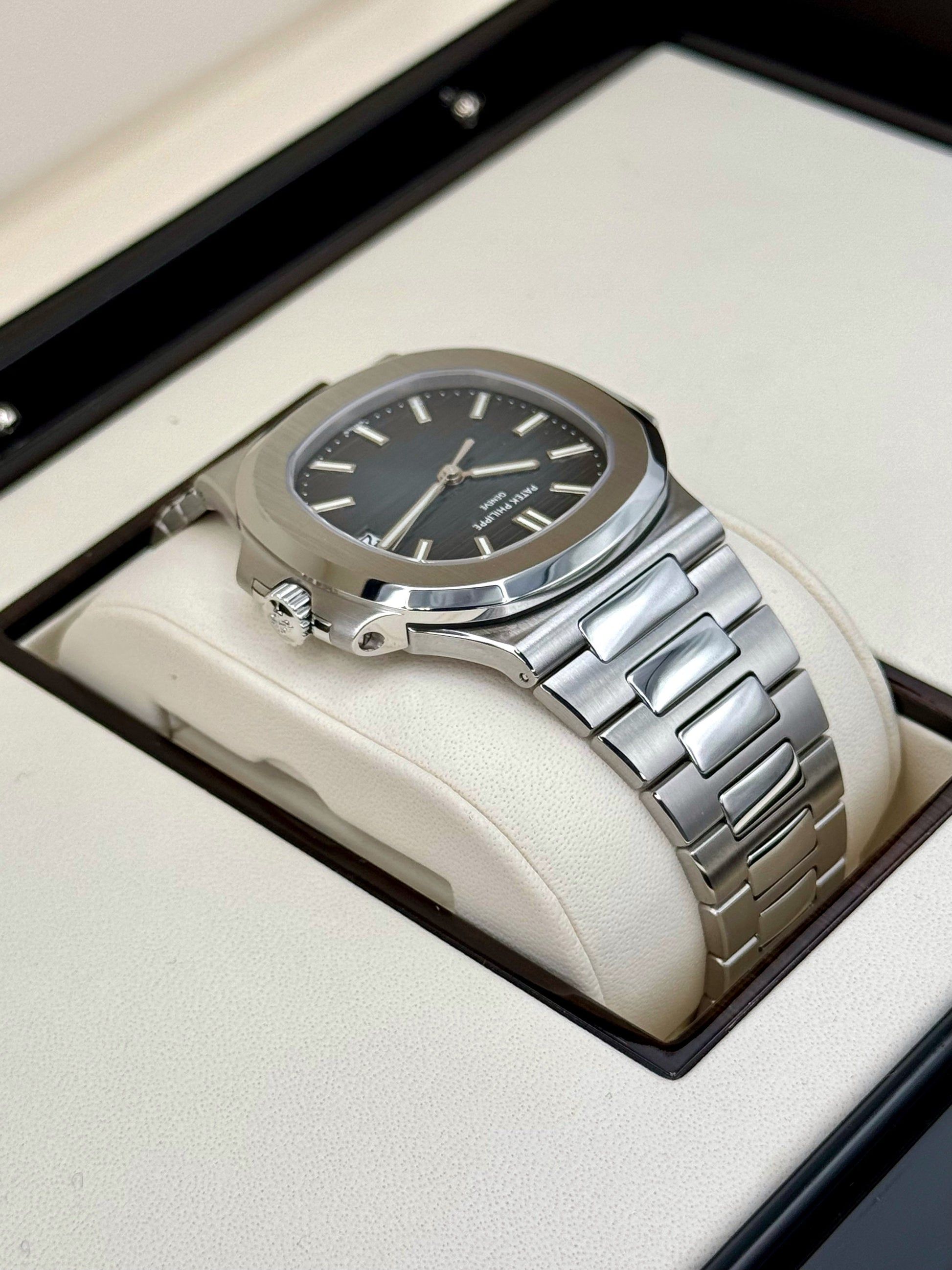 Patek Philippe Nautilus 40mm 5711/1A tainless Steel Blue Dial - MyWatchLLC