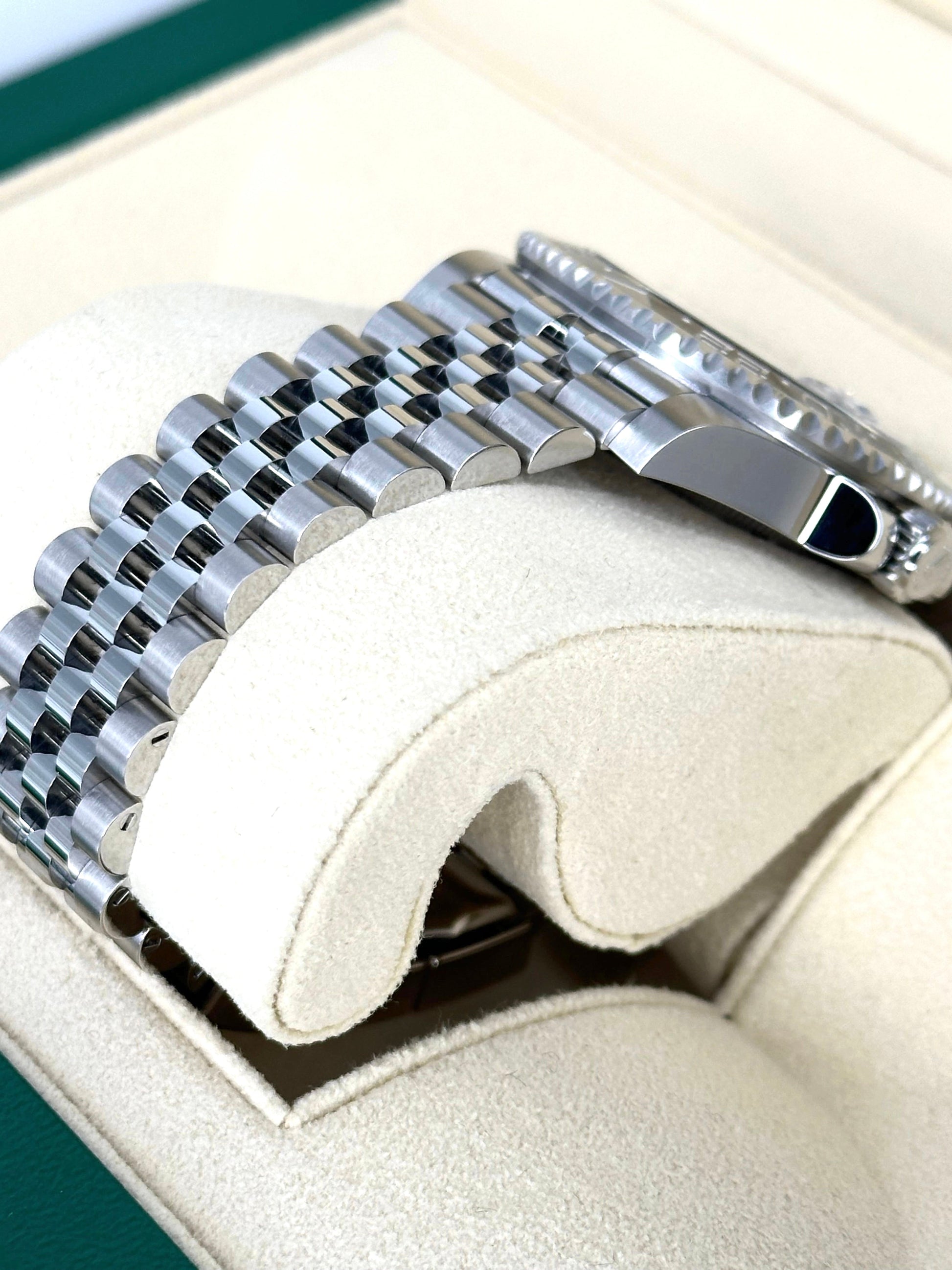 NEW 2023 Rolex GMT-Master II Sprite 40mm 126720VTNR Jubilee - MyWatchLLC