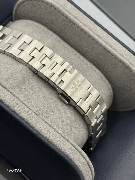 NEW 2025 Vacheron Constantin Overseas 41mm 4520V Stainless Steel Black Dial - MyWatchLLC