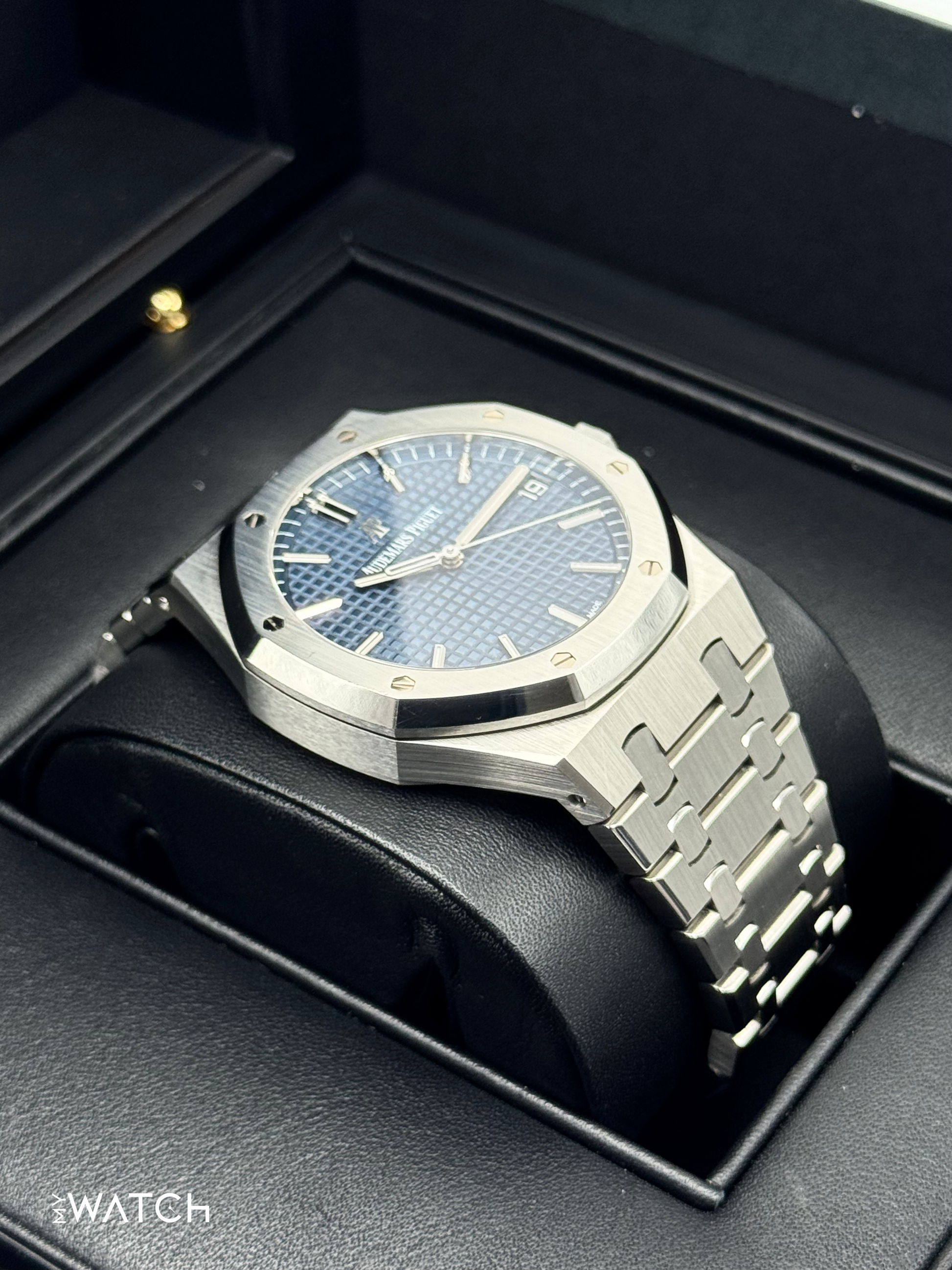 2019 Audemars Piguet Royal Oak 41mm 15500ST Blue Dial - MyWatchLLC
