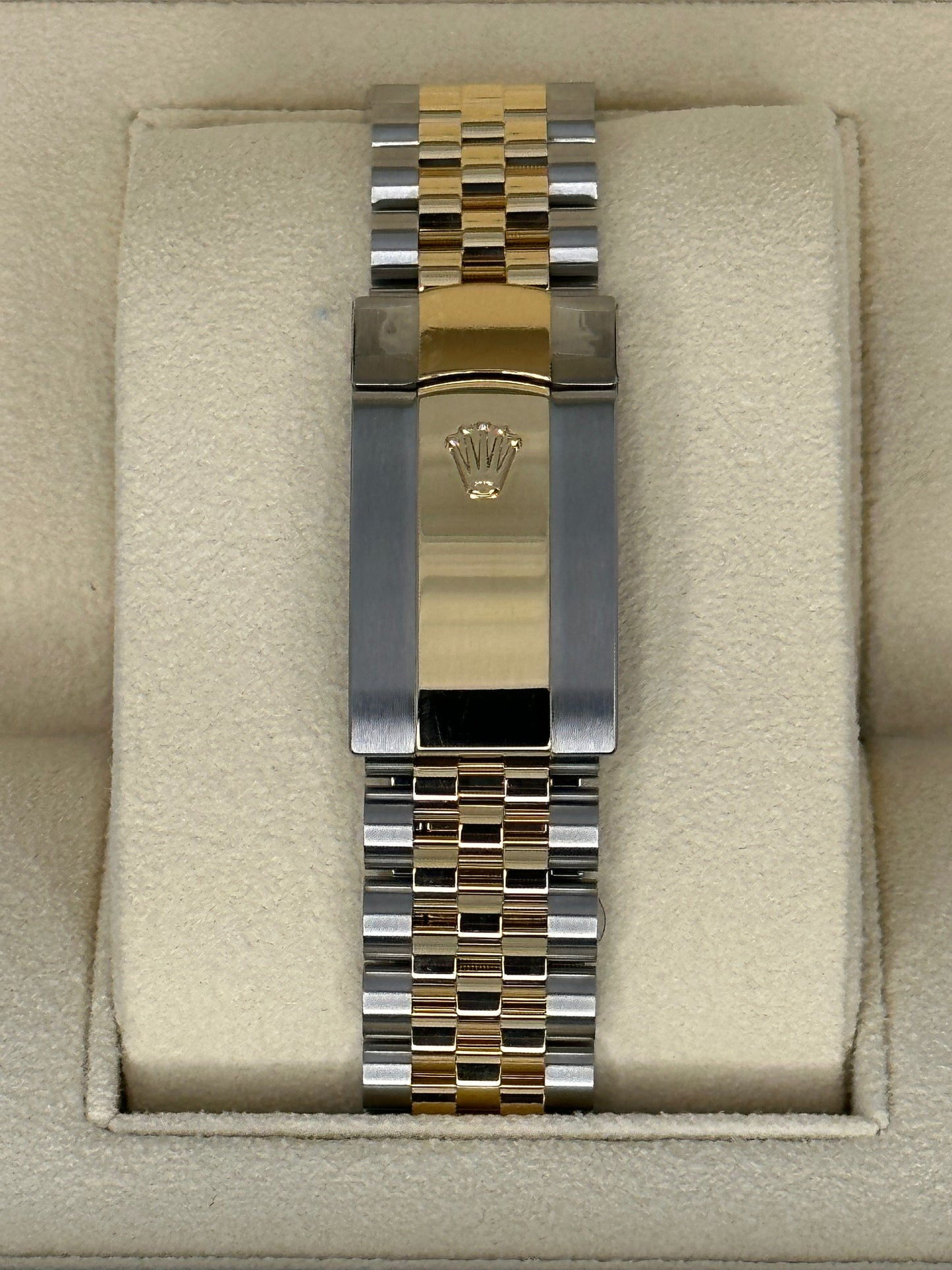 NEW 2023 Rolex Datejust 36mm 126233 Two-Tone Jubilee Wimbledon Dial - MyWatchLLC