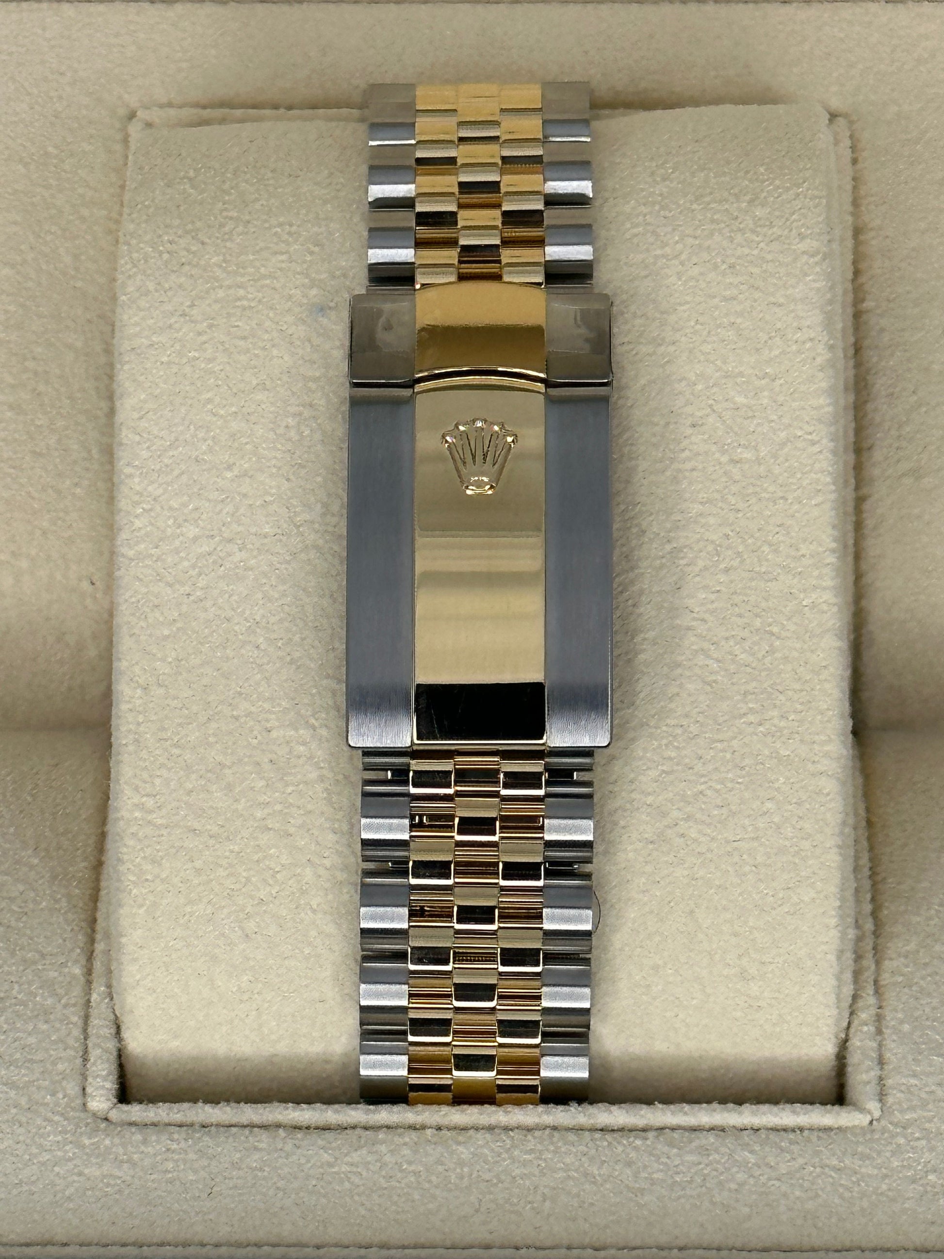 NEW 2023 Rolex Datejust 36mm 126233 Two-Tone Jubilee Wimbledon Dial - MyWatchLLC