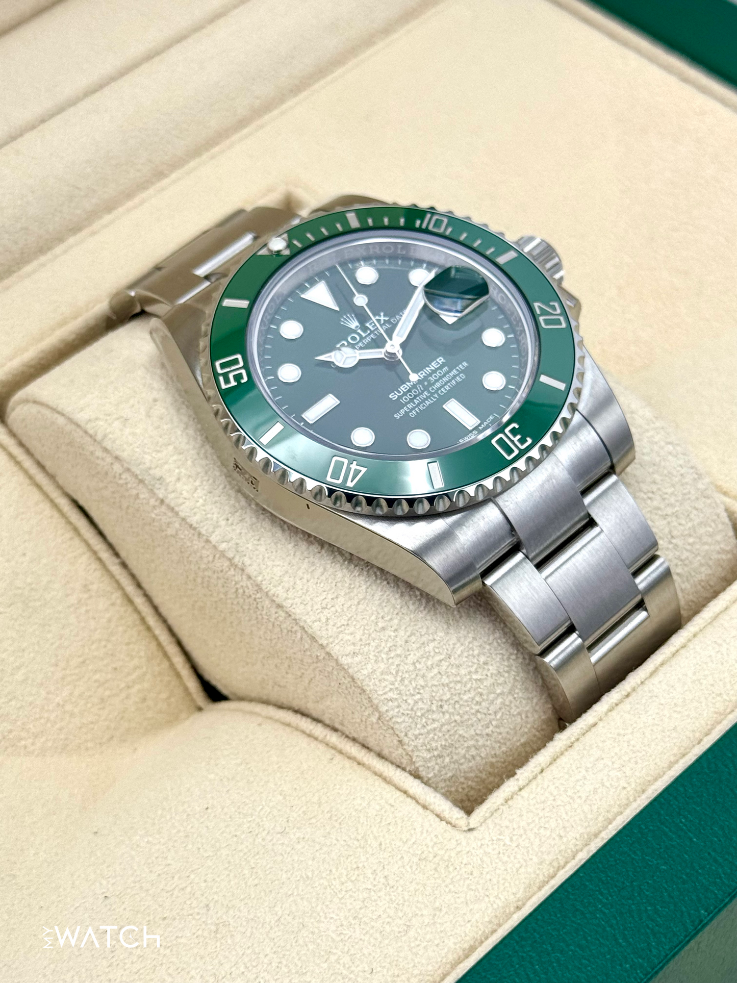 NEW OLD STOCK 2020 Rolex Submariner “Hulkâ€?40mm 116610LV Green Dial (STICKERED) - MyWatchLLC