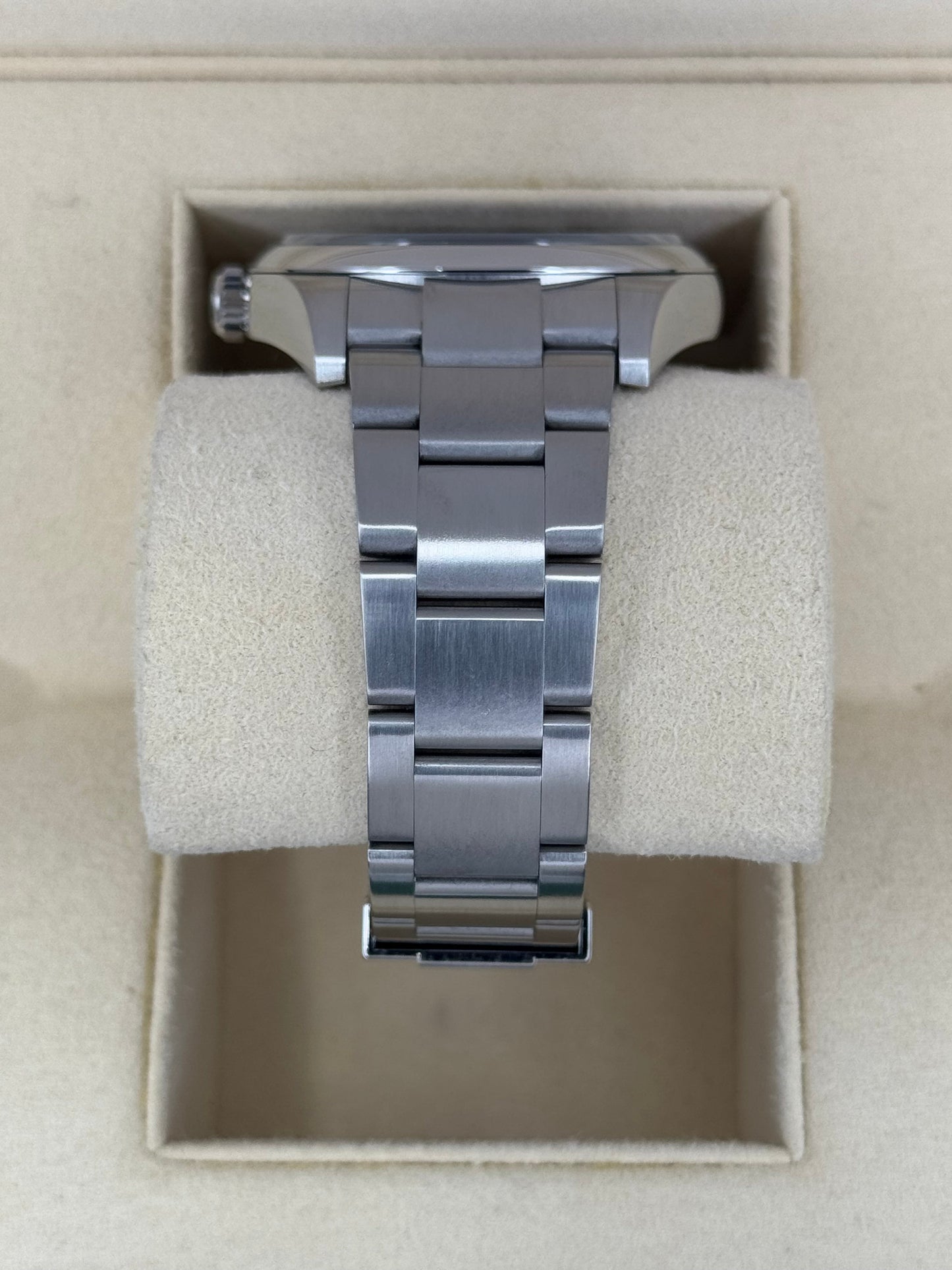 2018 Rolex Oyster Perpetual 39mm 114300 Grape Dial - MyWatchLLC