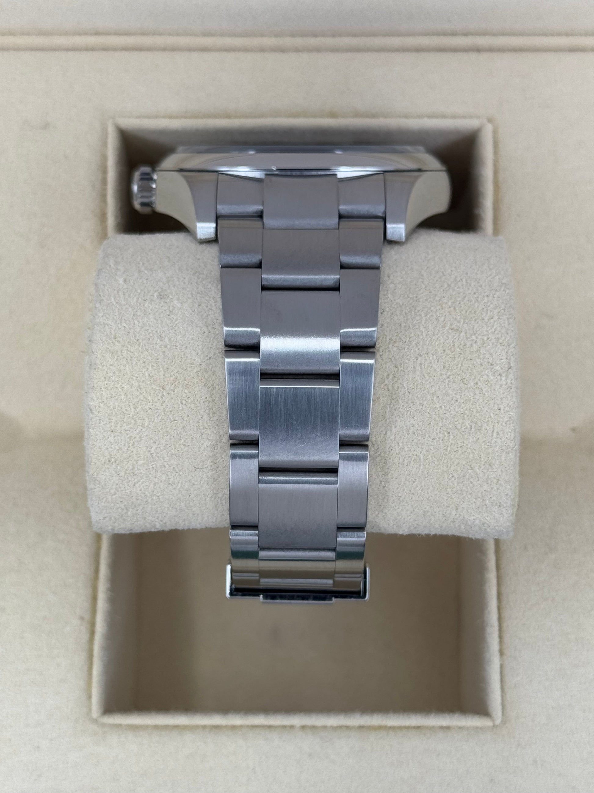 2018 Rolex Oyster Perpetual 39mm 114300 Grape Dial - MyWatchLLC