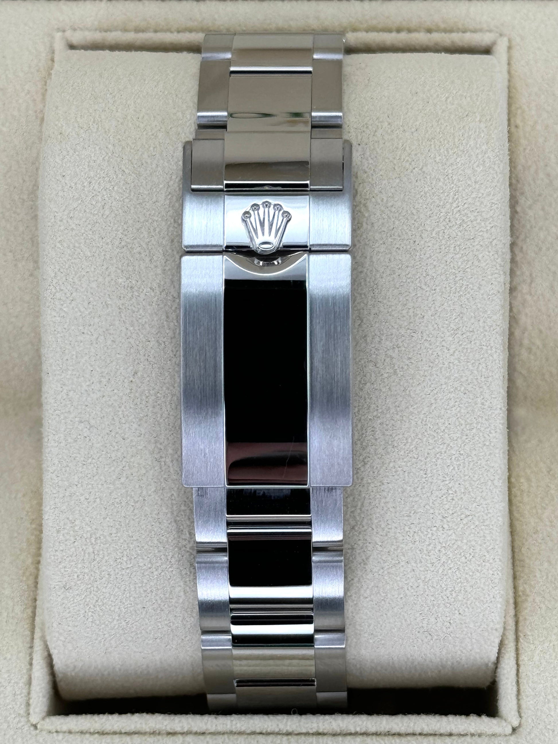 2022 Rolex Daytona 40mm 116506 Platinum Ice Blue Dial - MyWatchLLC