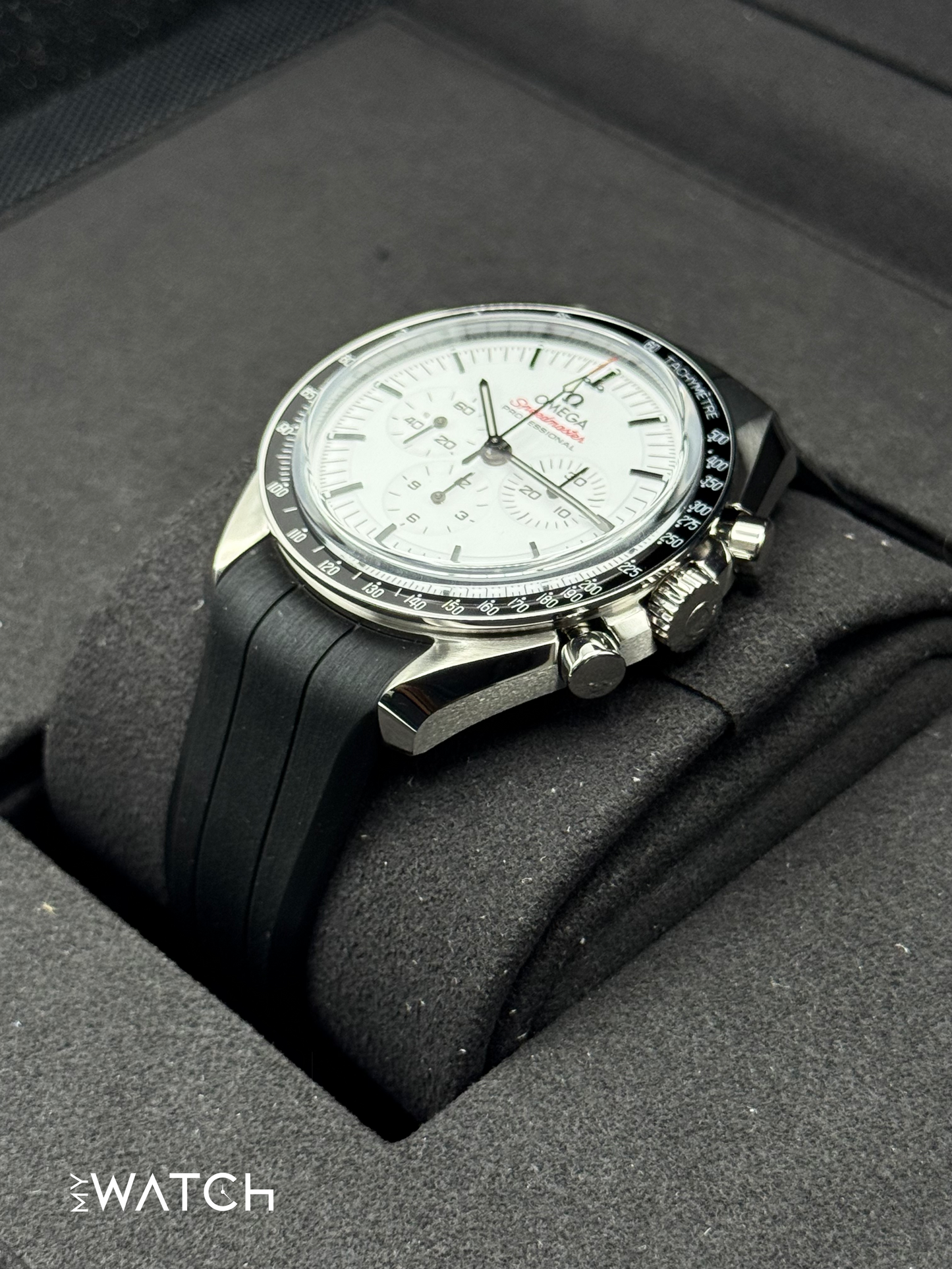 NEW 2025 Omega 42mm 310.32.42.50.04.001 Speedmaster Moonwatch Pro - MyWatchLLC