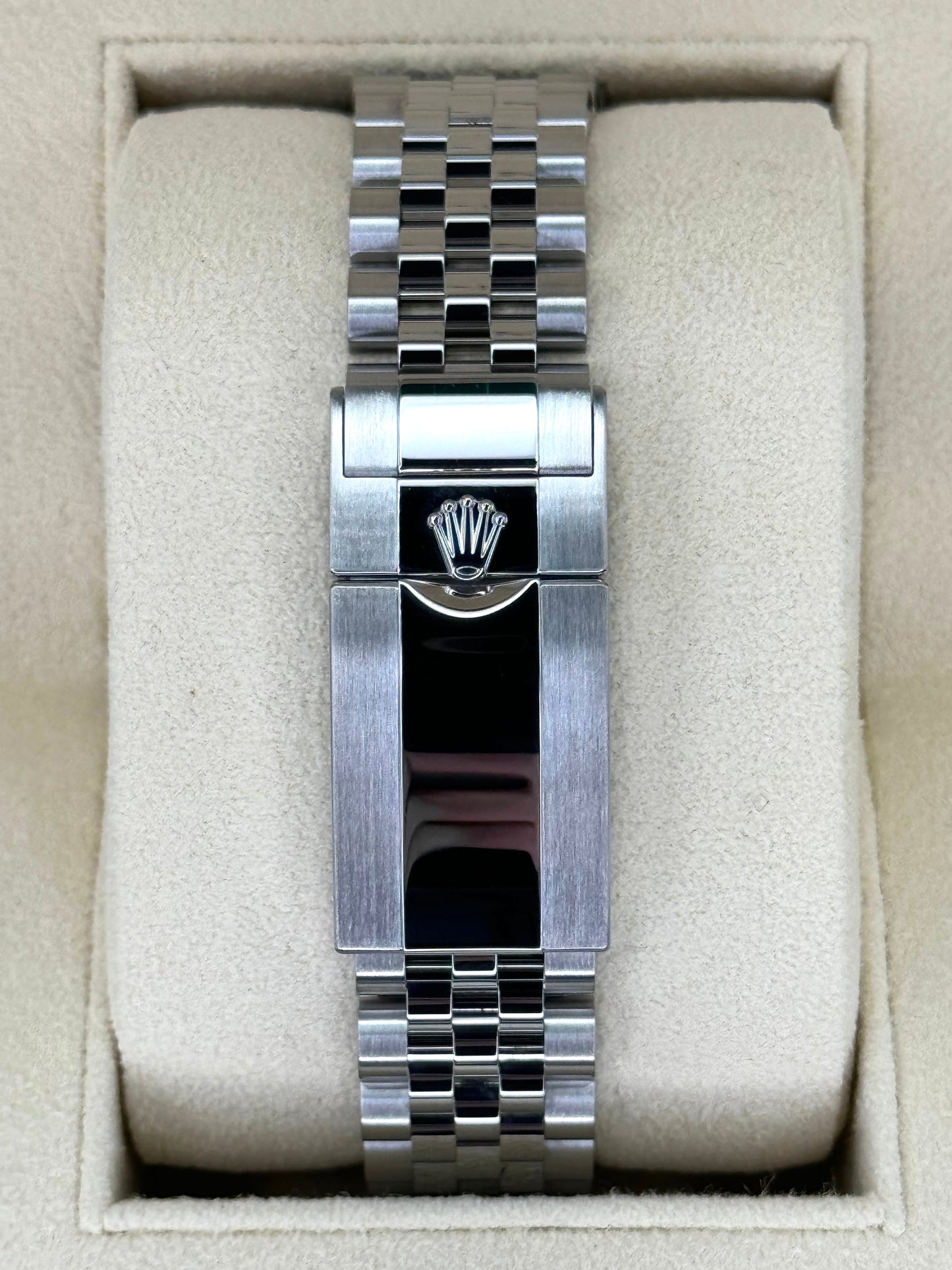 2023 Rolex GMT-Master II "Pepsi" 40mm 126710BLRO Jubilee Black Dial - MyWatchLLC