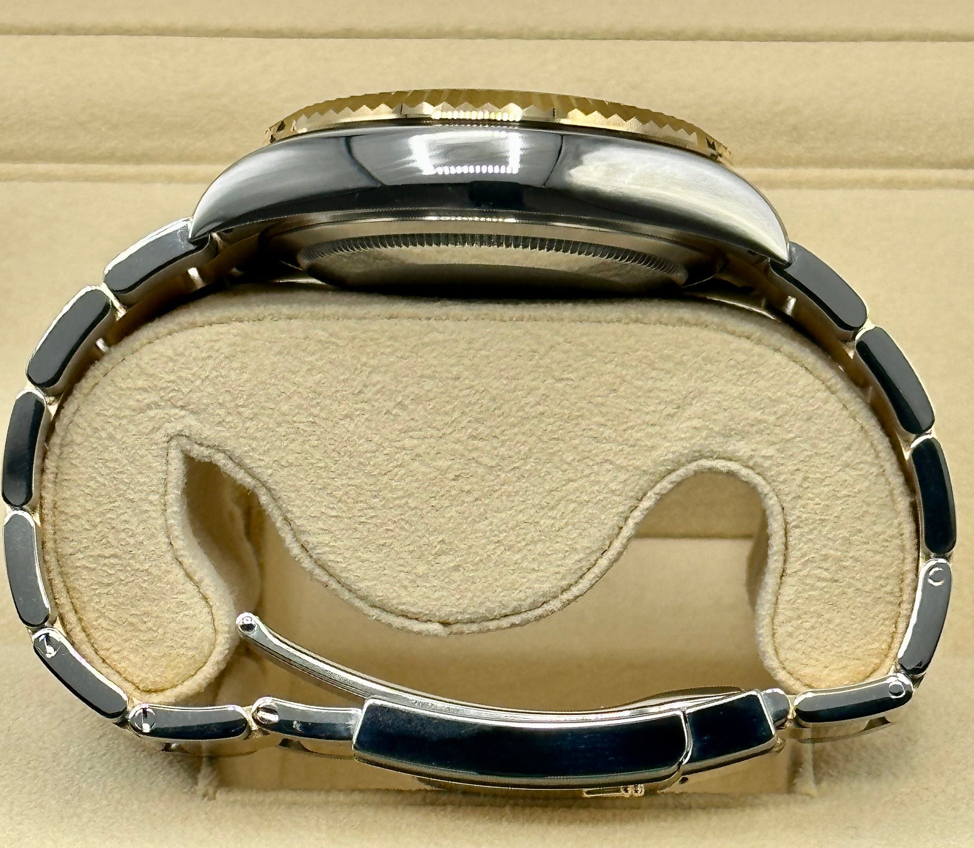 NEW 2023 Rolex Sky-Dweller 326933 Champagne Dial - MyWatchLLC