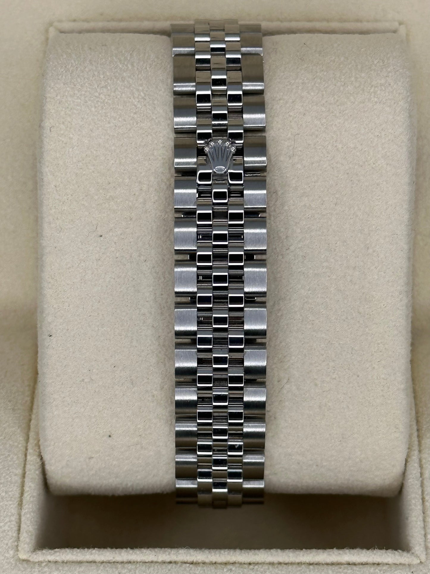 2022 Rolex Lady-Datejust 28mm 279174 Jubilee Mother of Pearl Diamond Dial - MyWatchLLC