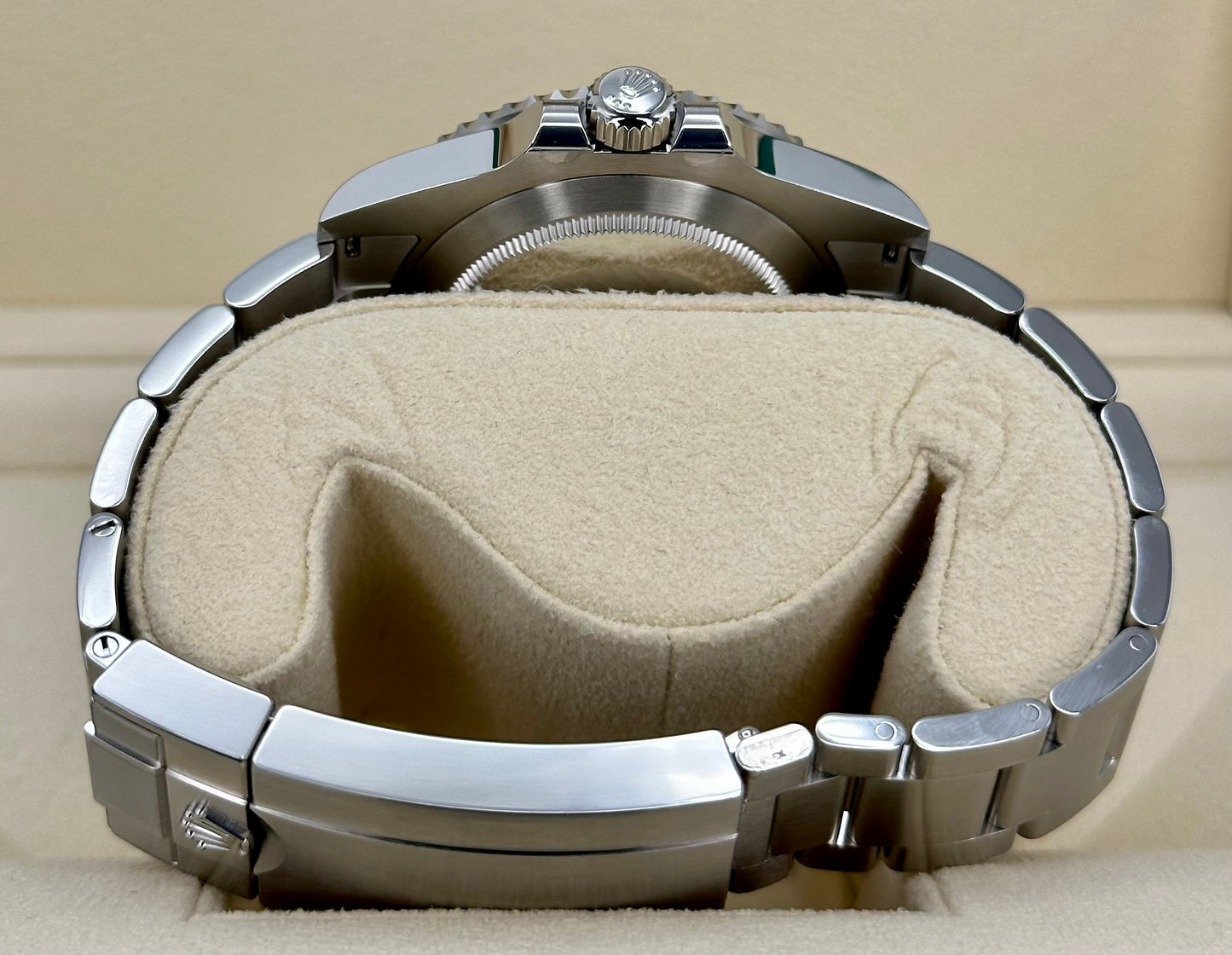 NEW 2022 Rolex Submariner Date “Starbucksâ€?41mm 126610LV Oyster Black Dial - MyWatchLLC