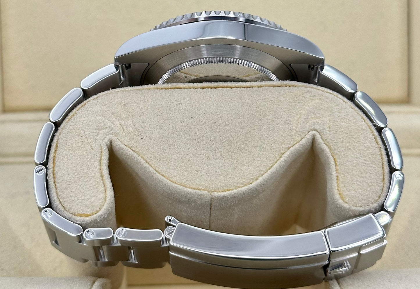 2015 Rolex Submariner Date "Hulk" 40mm 116610LV Oyster Green Dial - MyWatchLLC