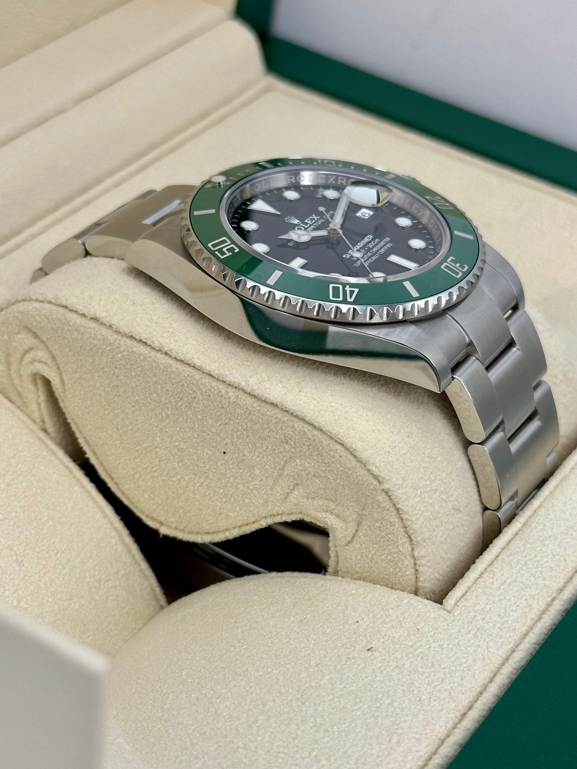 NEW 2022 Rolex Submariner Date “Starbucksâ€?41mm 126610LV Oyster Black Dial - MyWatchLLC