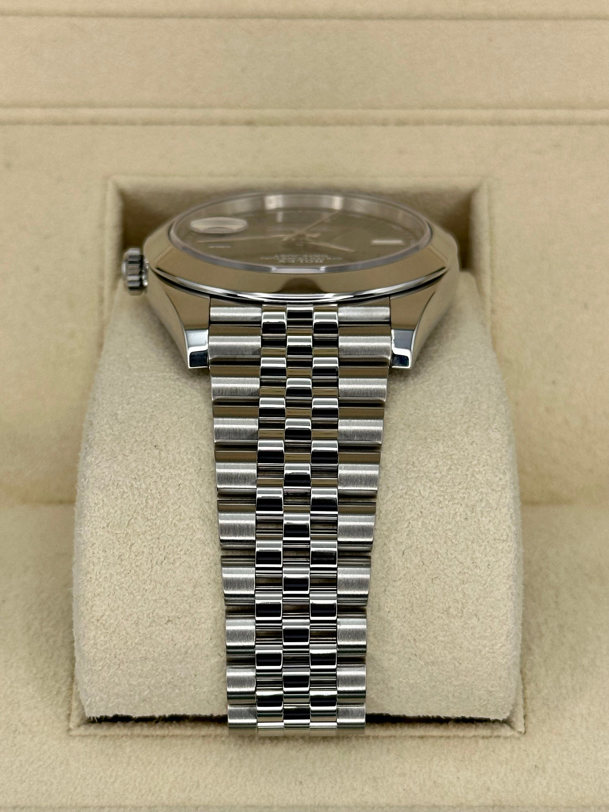 2022 Rolex Datejust 41mm 126300 Jubilee Wimbledon Dial - MyWatchLLC